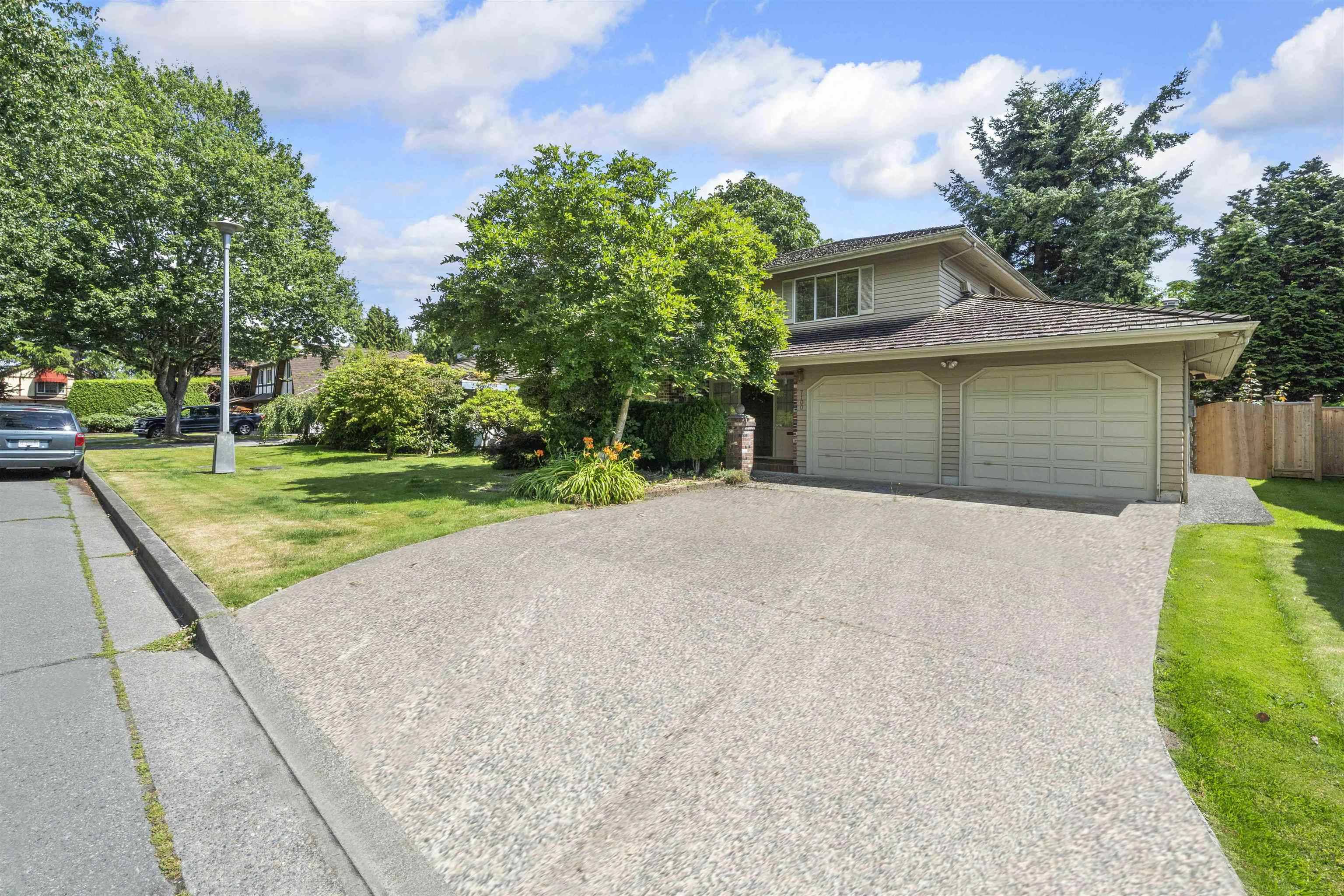 Richmond, BC V7A 4S4,7100 Kimberley DR