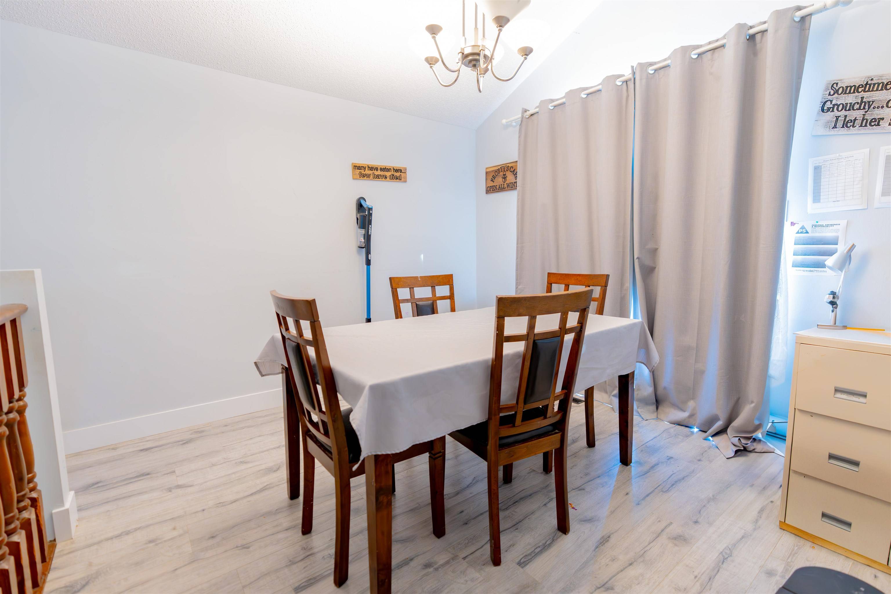Langley, BC V3V 1V5,2337 Wakefield DR