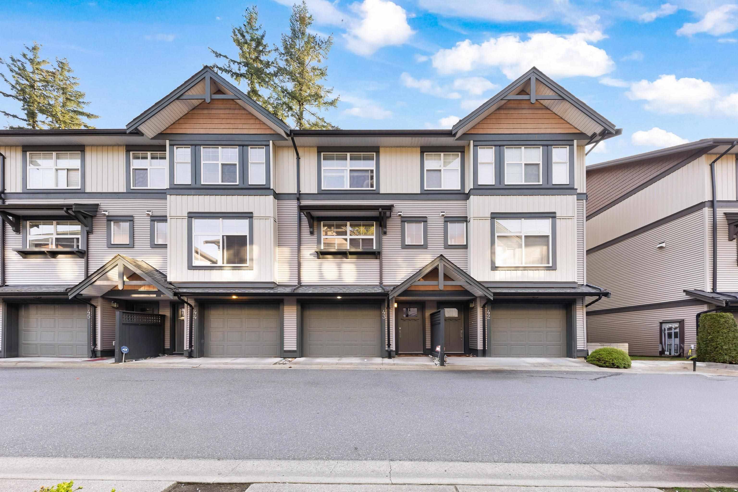 Surrey, BC V3X 1E8,6123 138 ST #43