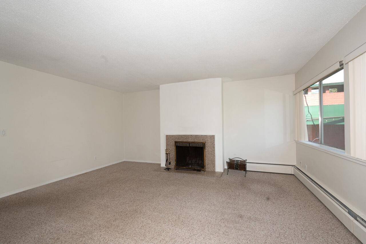 North Vancouver, BC V7N 3Y1,842 Westview CRES