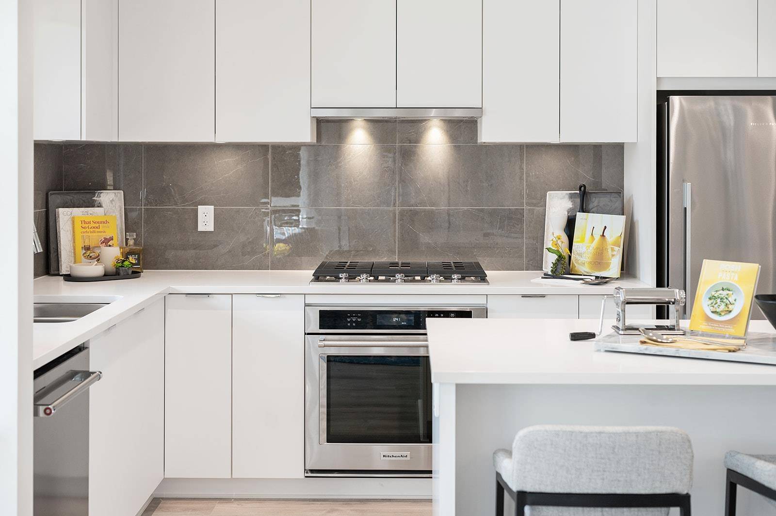 Coquitlam, BC V3J 2S5,625 Cottonwood AVE #306
