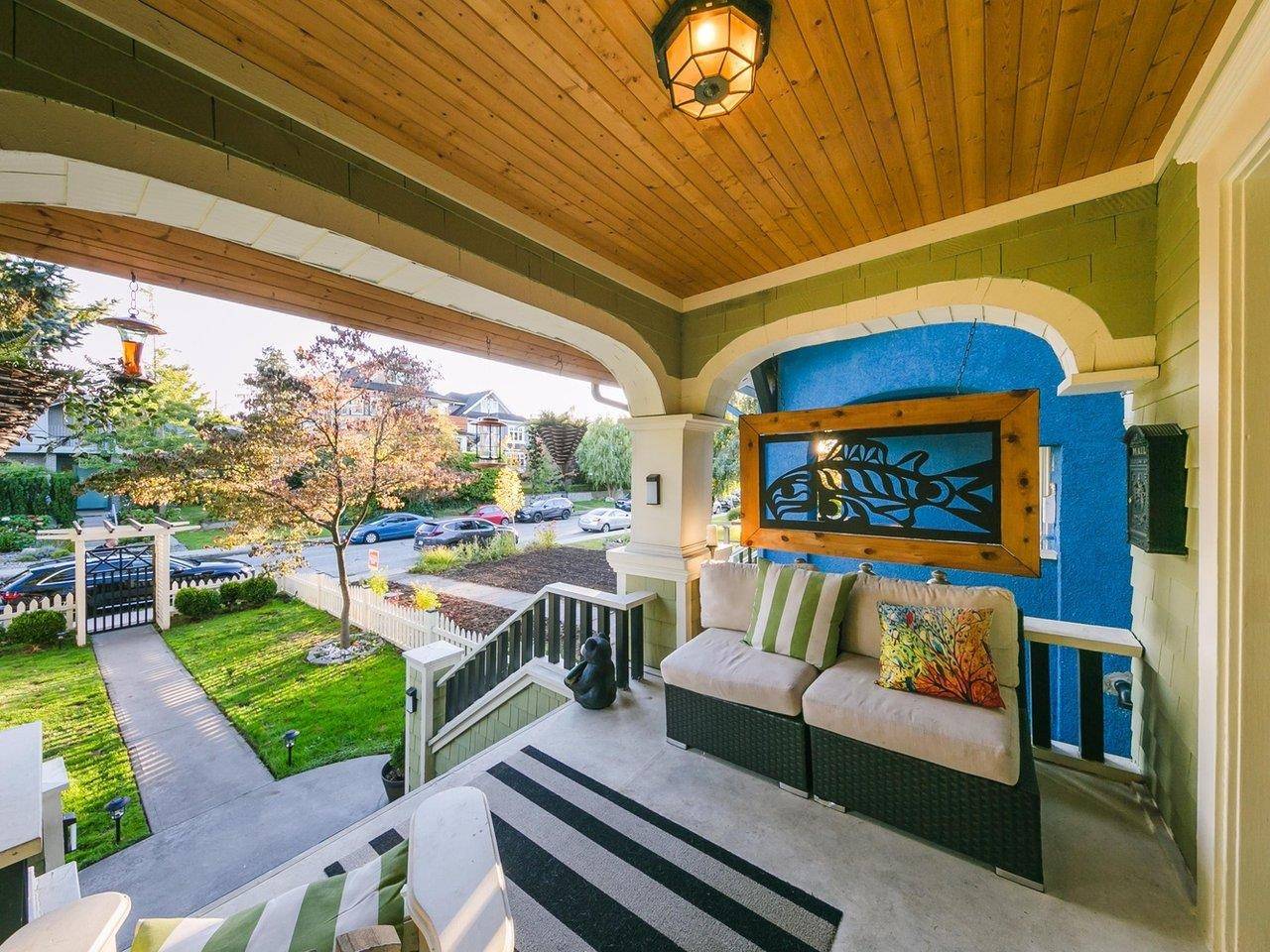 Vancouver, BC V5Y 2B5,153 W 19th AVE