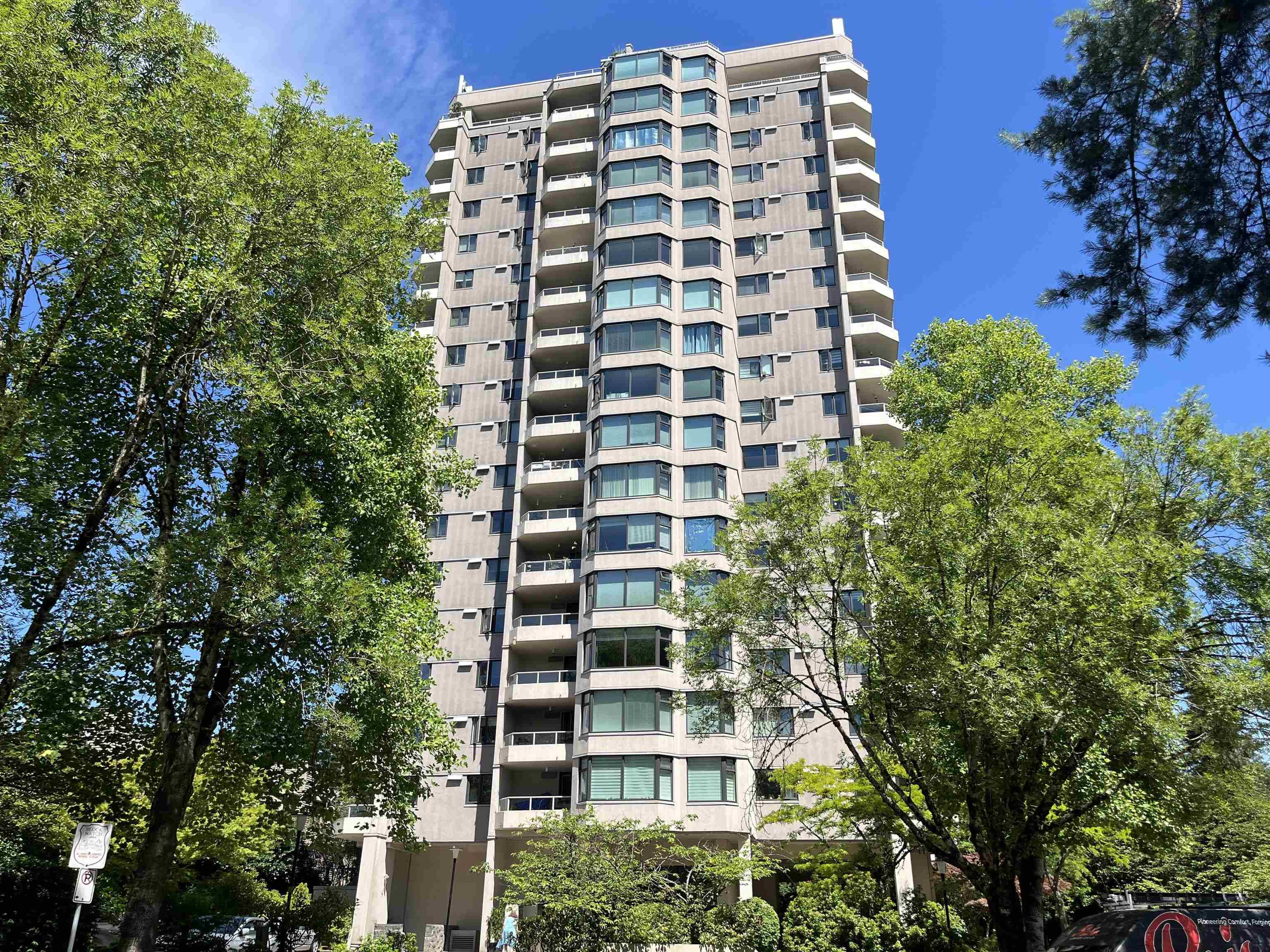 Burnaby, BC V5A 4R5,7321 Halifax ST #503