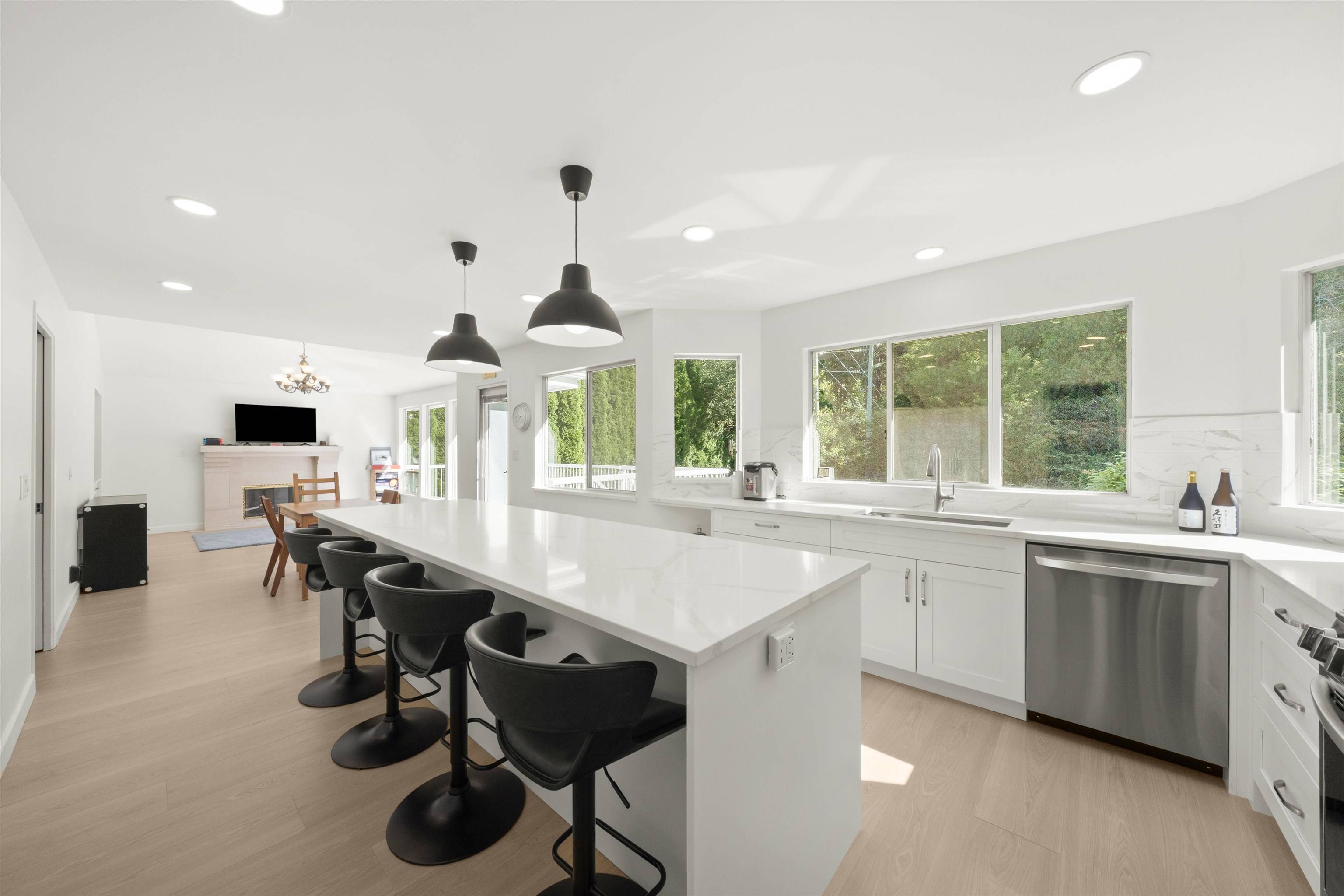 West Vancouver, BC V7W 3E8,5399 Westhaven Wynd