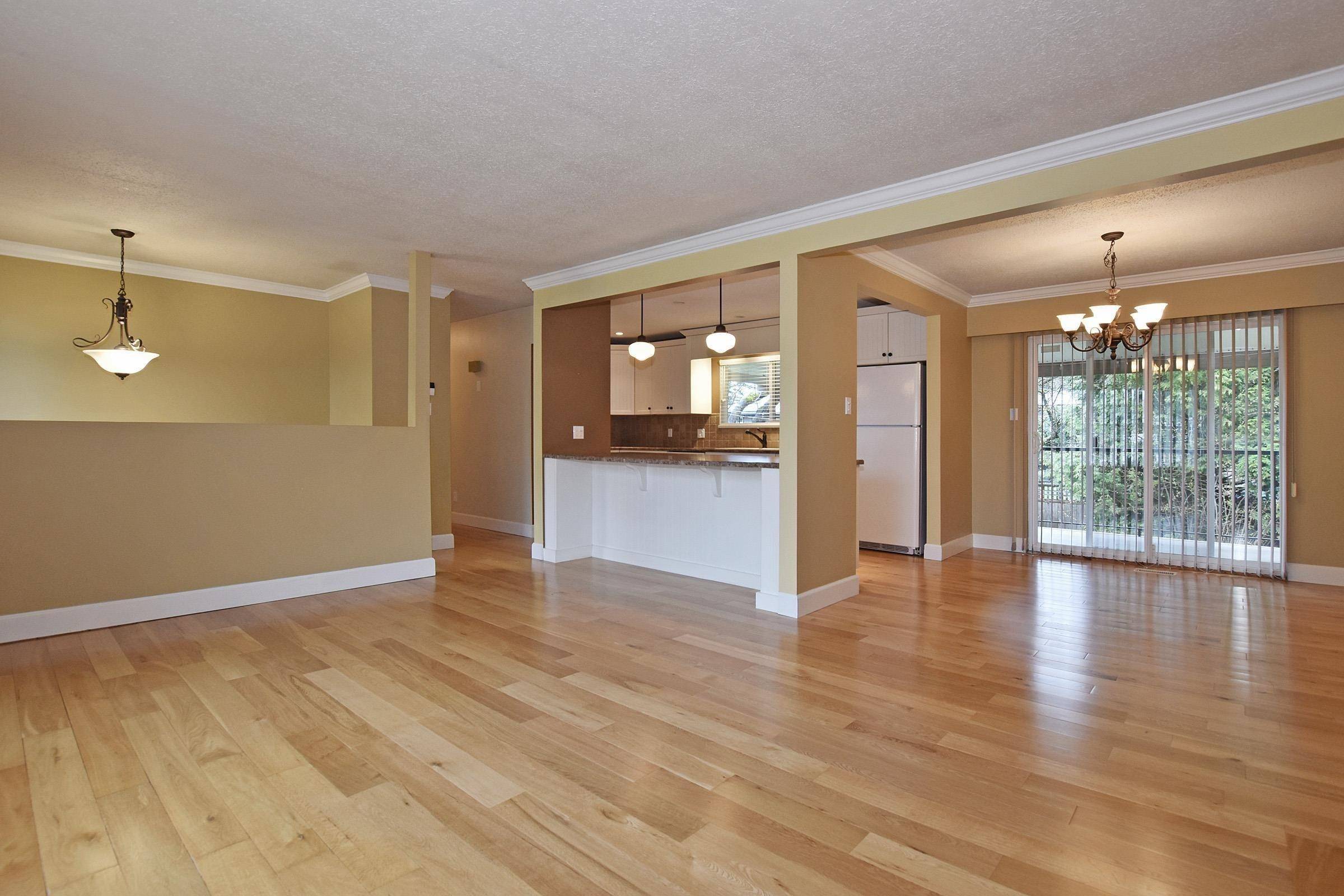 Abbotsford, BC V2S 4K4,2897 Camellia CT
