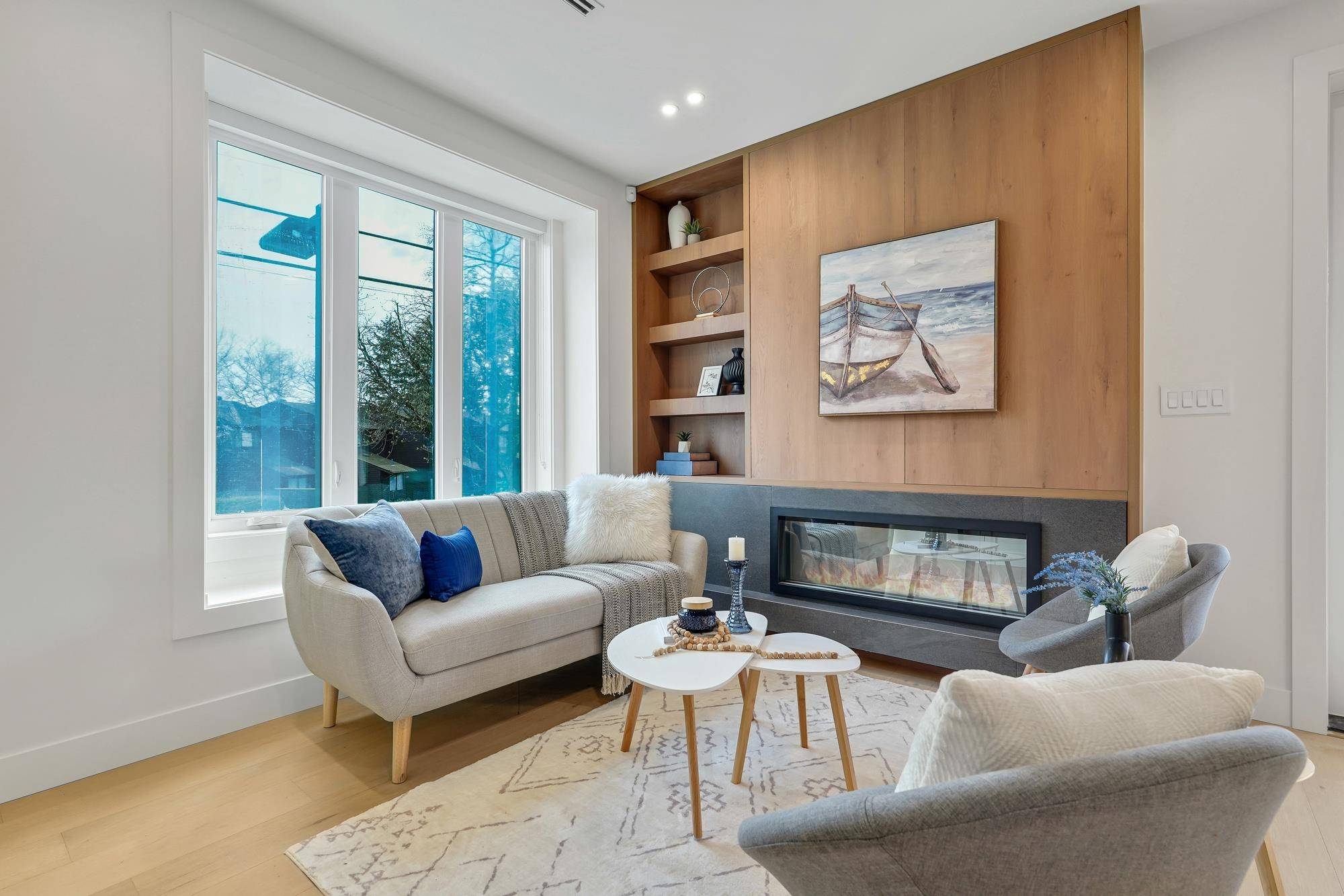 Vancouver, BC V5K 4P4,3483 Adanac ST