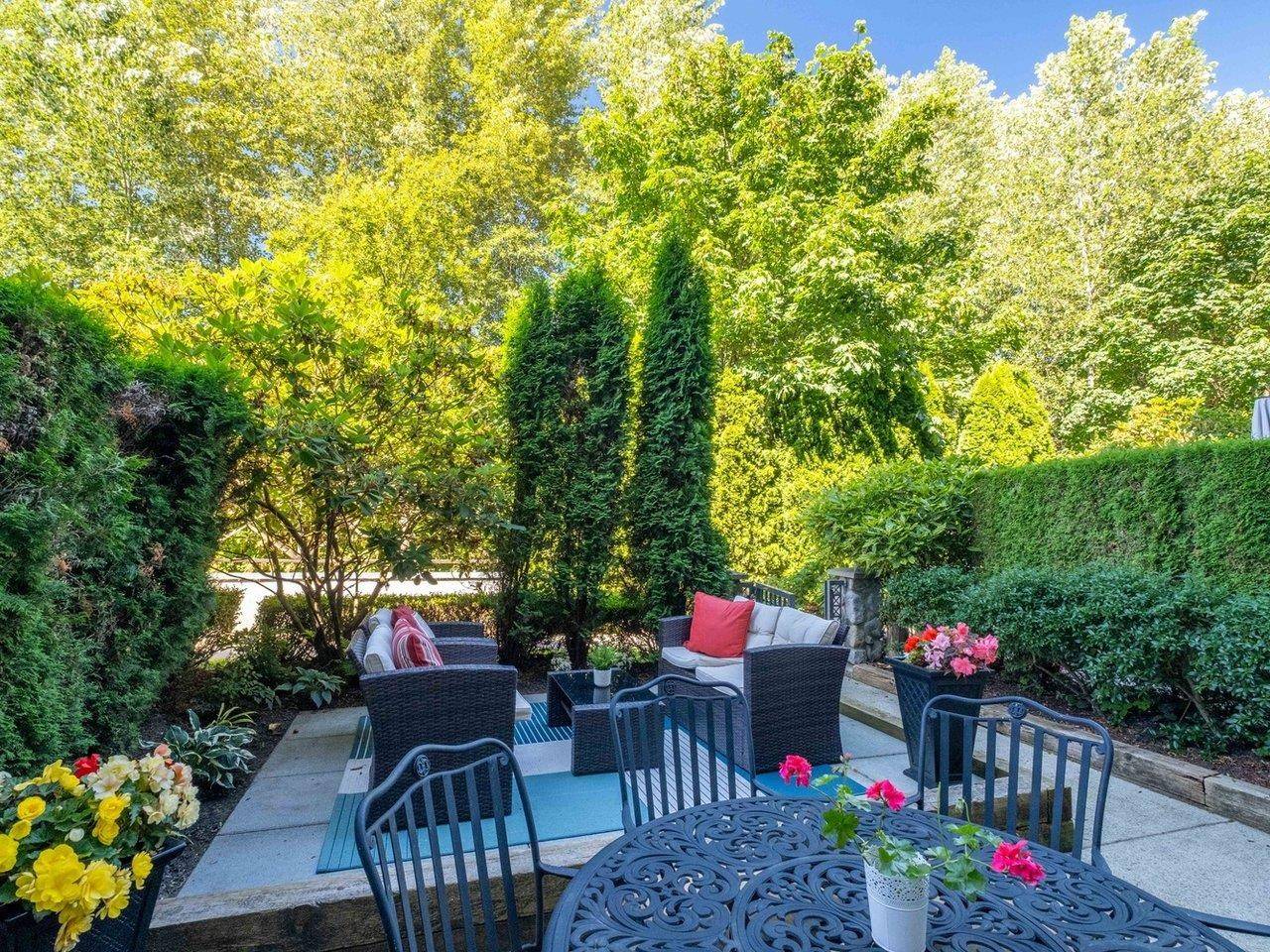 North Vancouver, BC V7G 2S5,3600 Windcrest DR #204