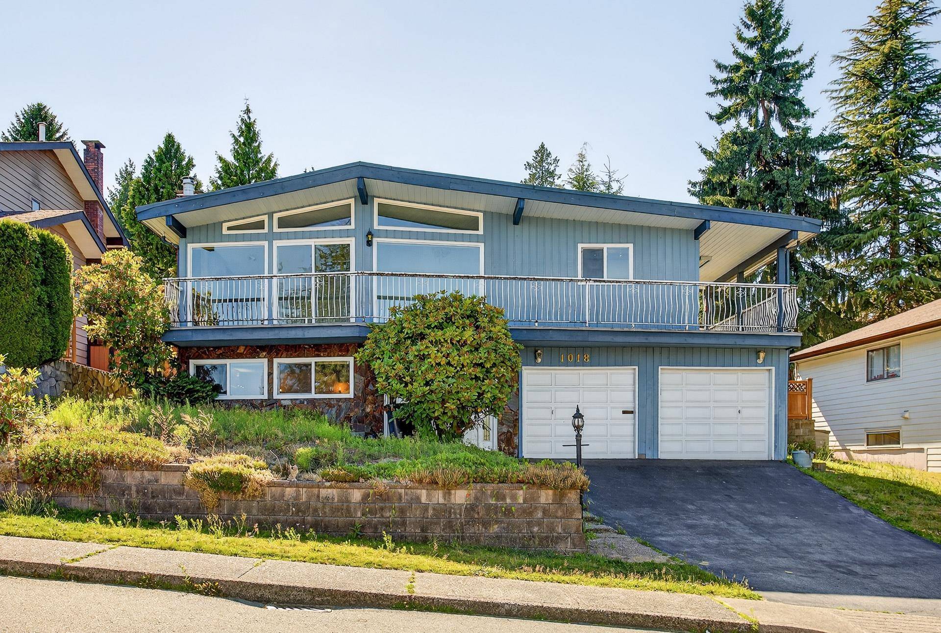 Coquitlam, BC V3C 4L2,1018 Dory ST