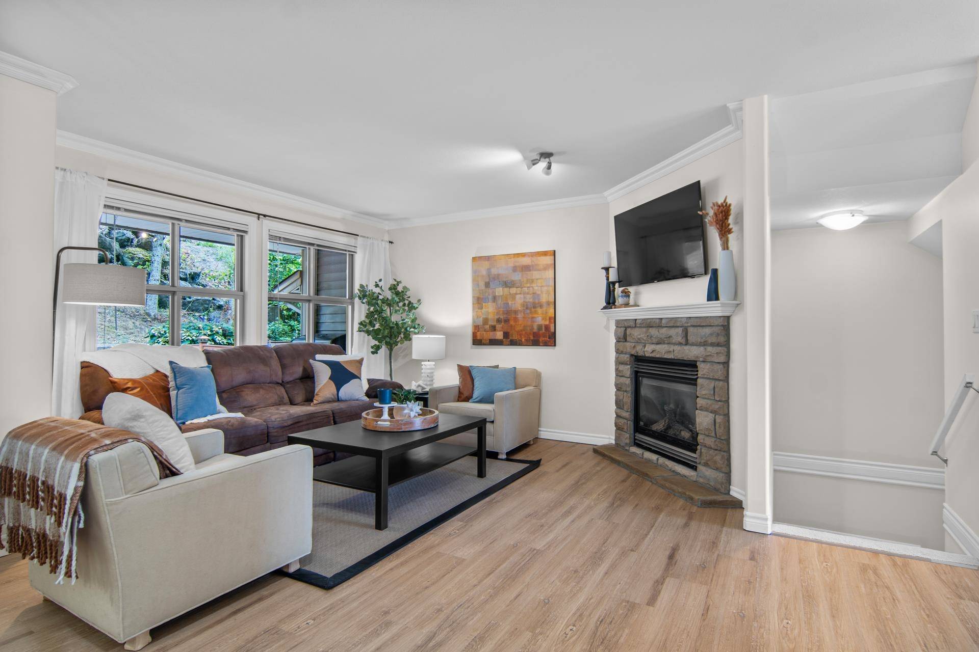 Chilliwack, BC V2R 5T3,46858 Russell RD #15
