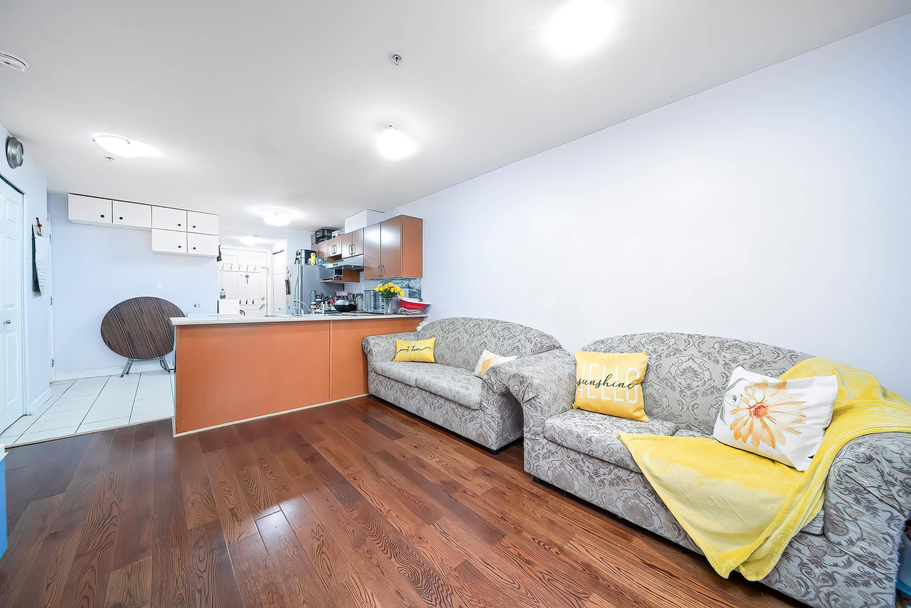 Vancouver, BC V5P 1G2,2028 E 37th AVE #206