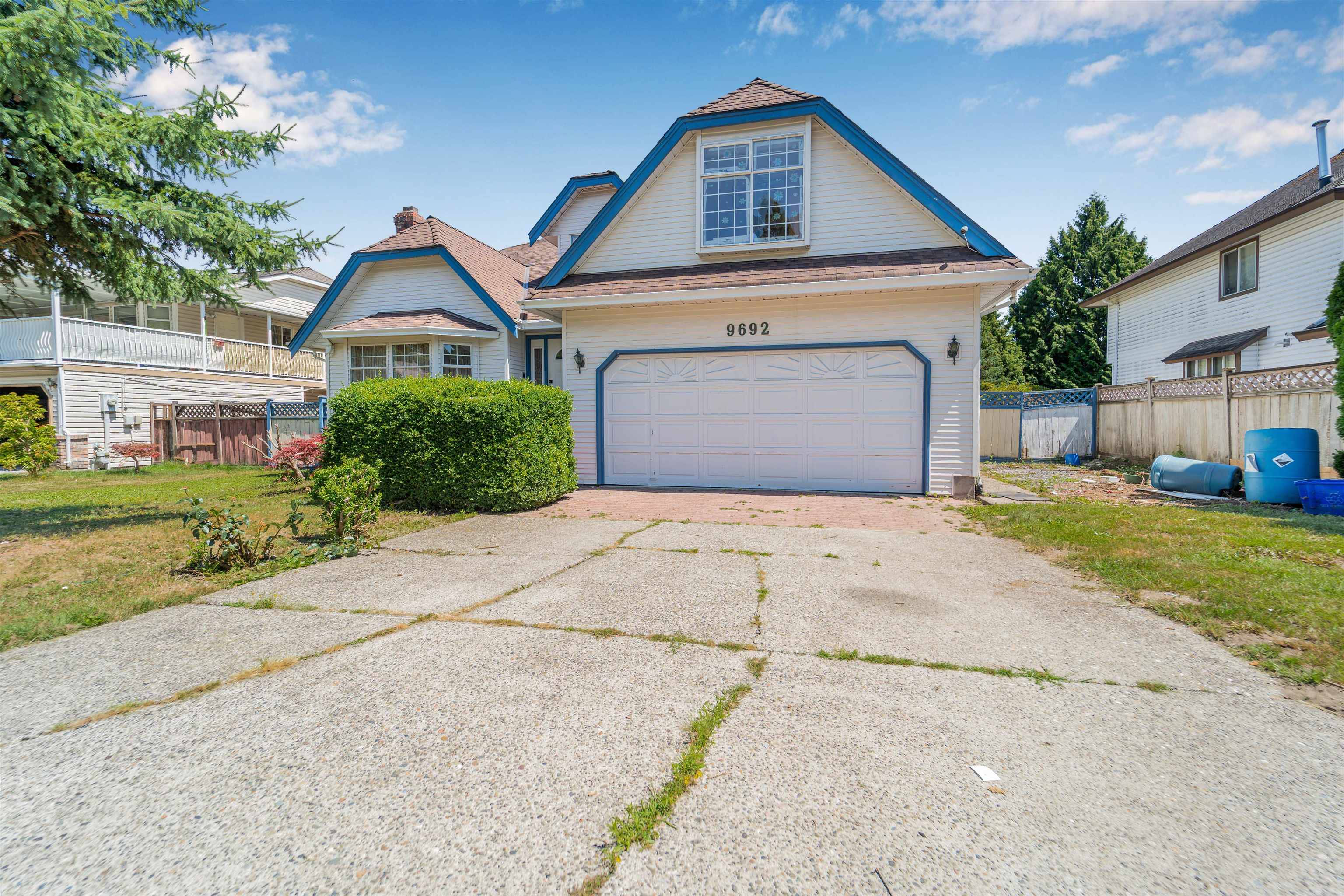 Surrey, BC V4N 2T3,9692 157b ST