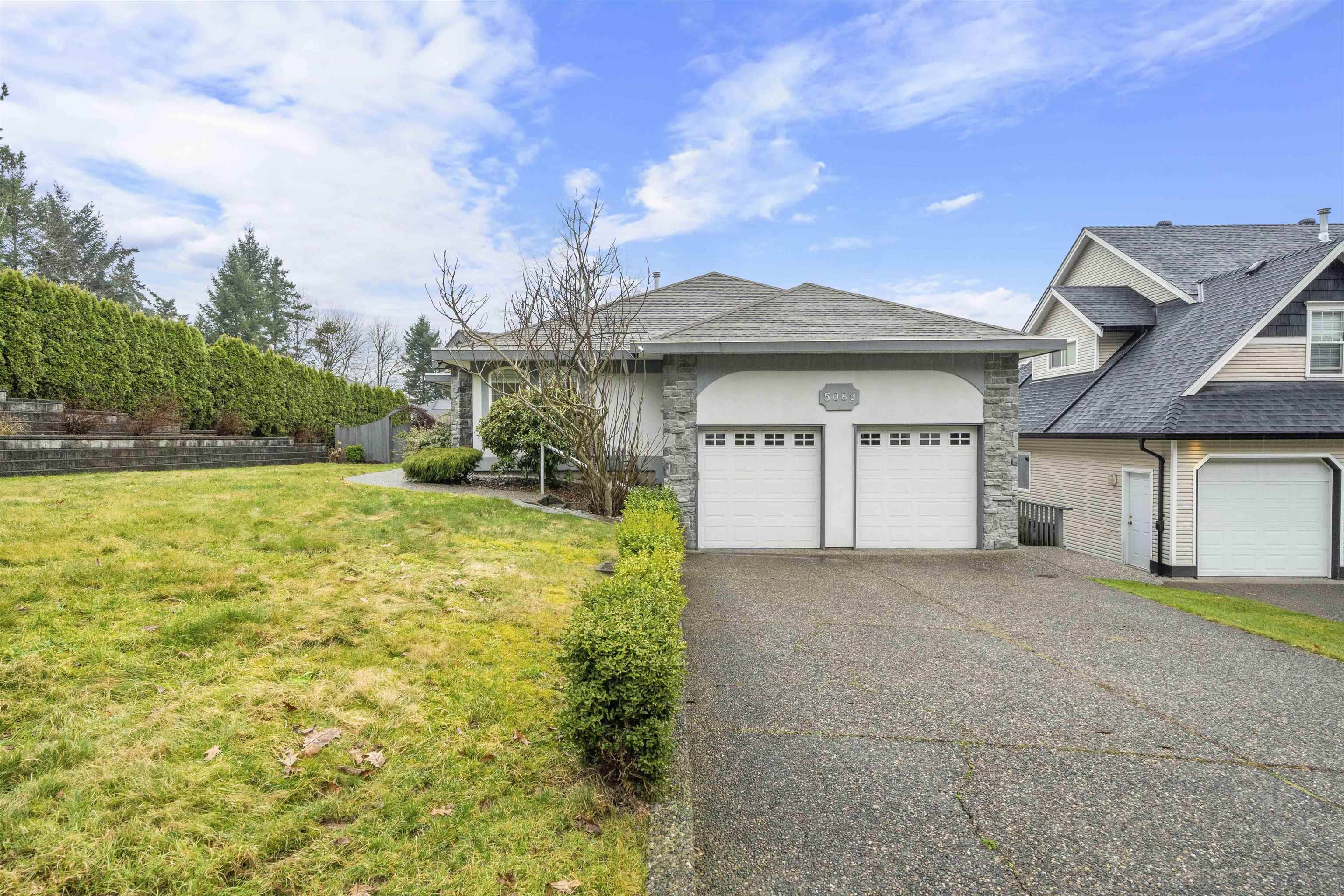 Langley, BC V3A 8P8,5089 219a ST