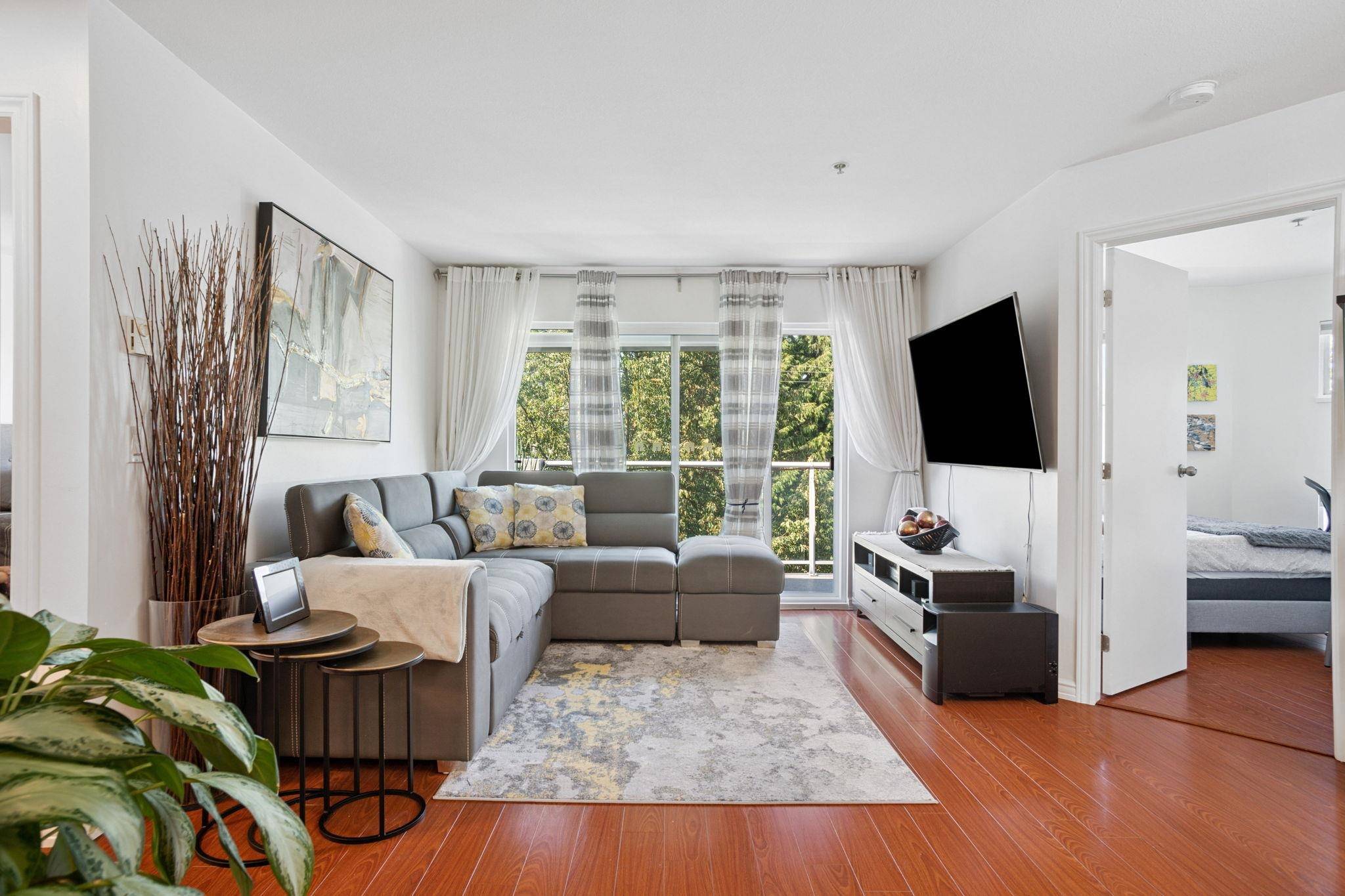 Port Coquitlam, BC V3B 7N7,2983 Cambridge ST #402