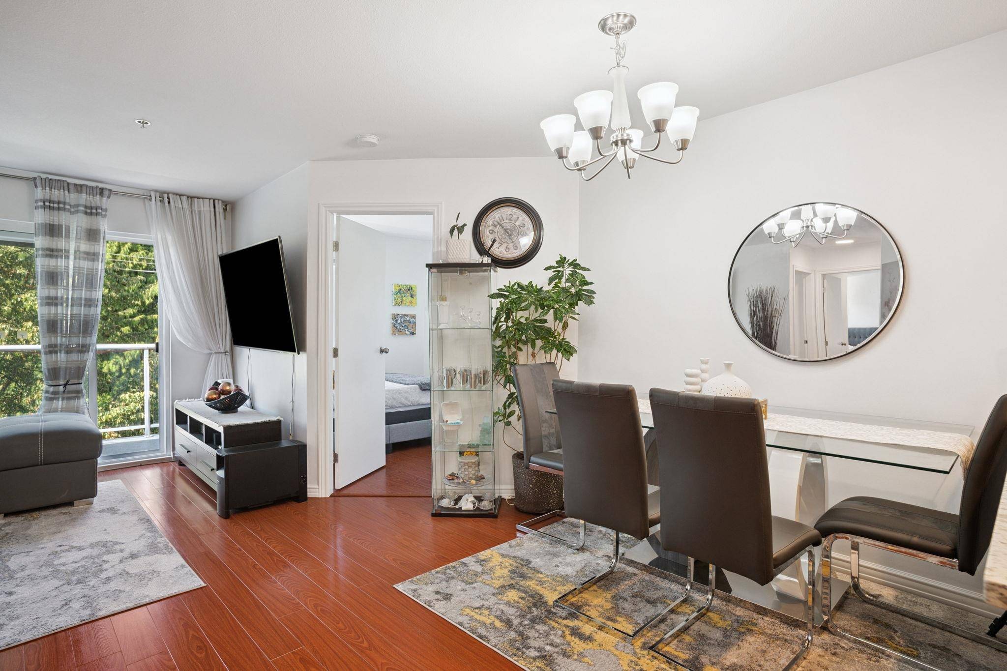 Port Coquitlam, BC V3B 7N7,2983 Cambridge ST #402