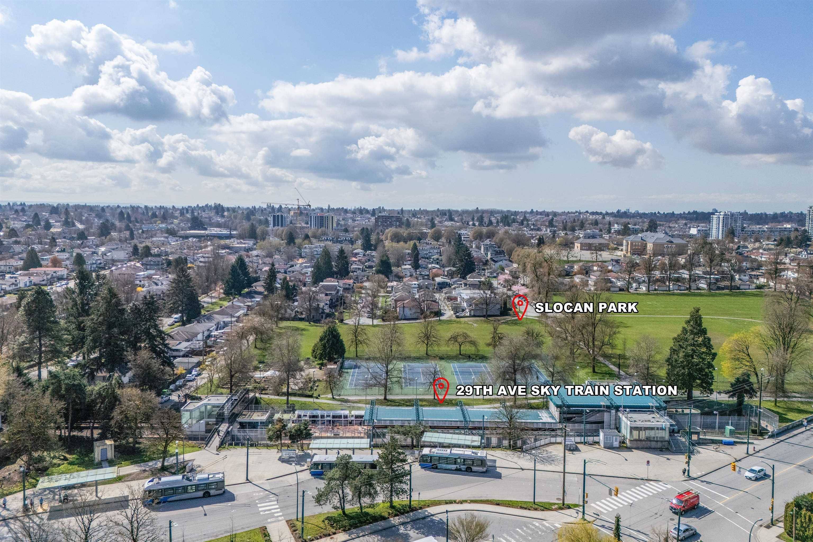Vancouver, BC V5R 3T1,4530 Moss ST