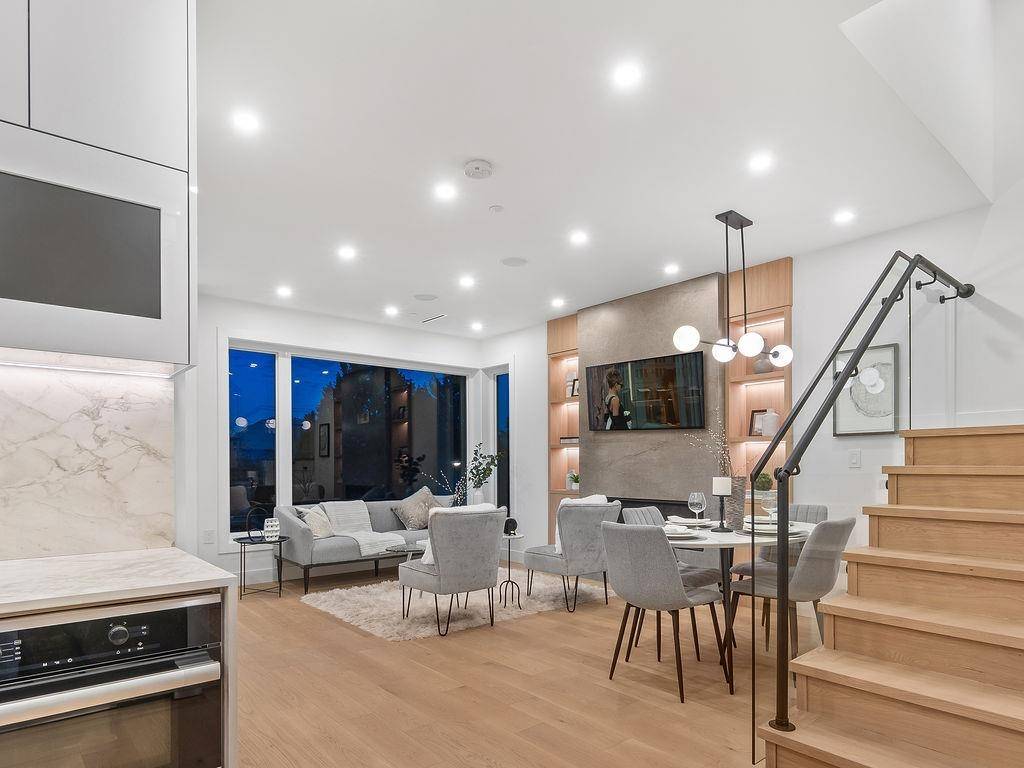 Vancouver, BC V6R 2W4,3536 W 14th AVE #1