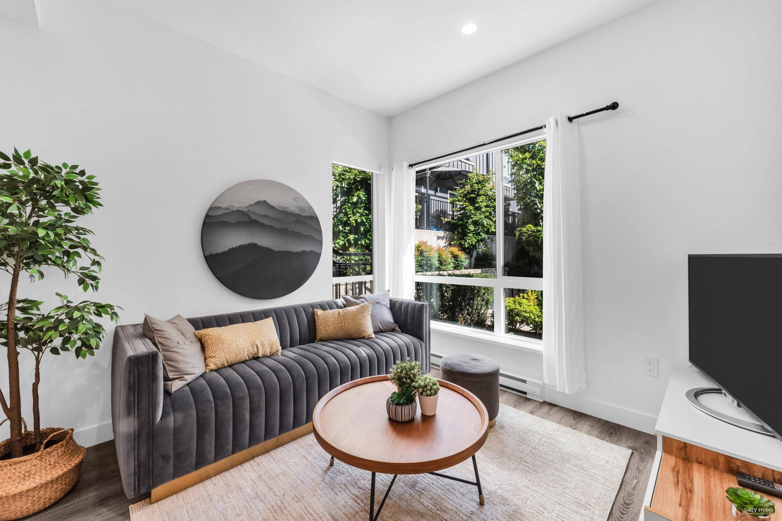 Coquitlam, BC V3K 3K1,609 Sydney AVE #113