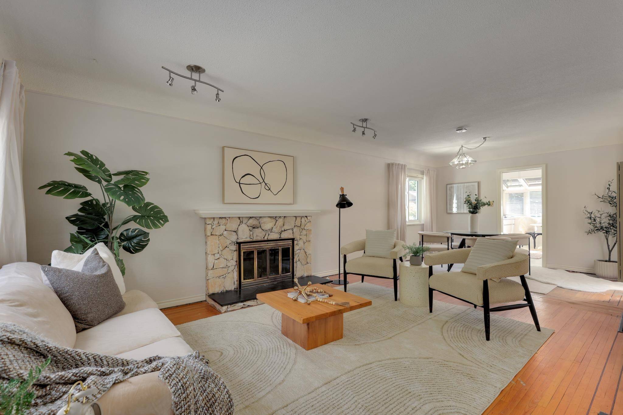 Vancouver, BC V6P 2P1,1630 W 64th AVE