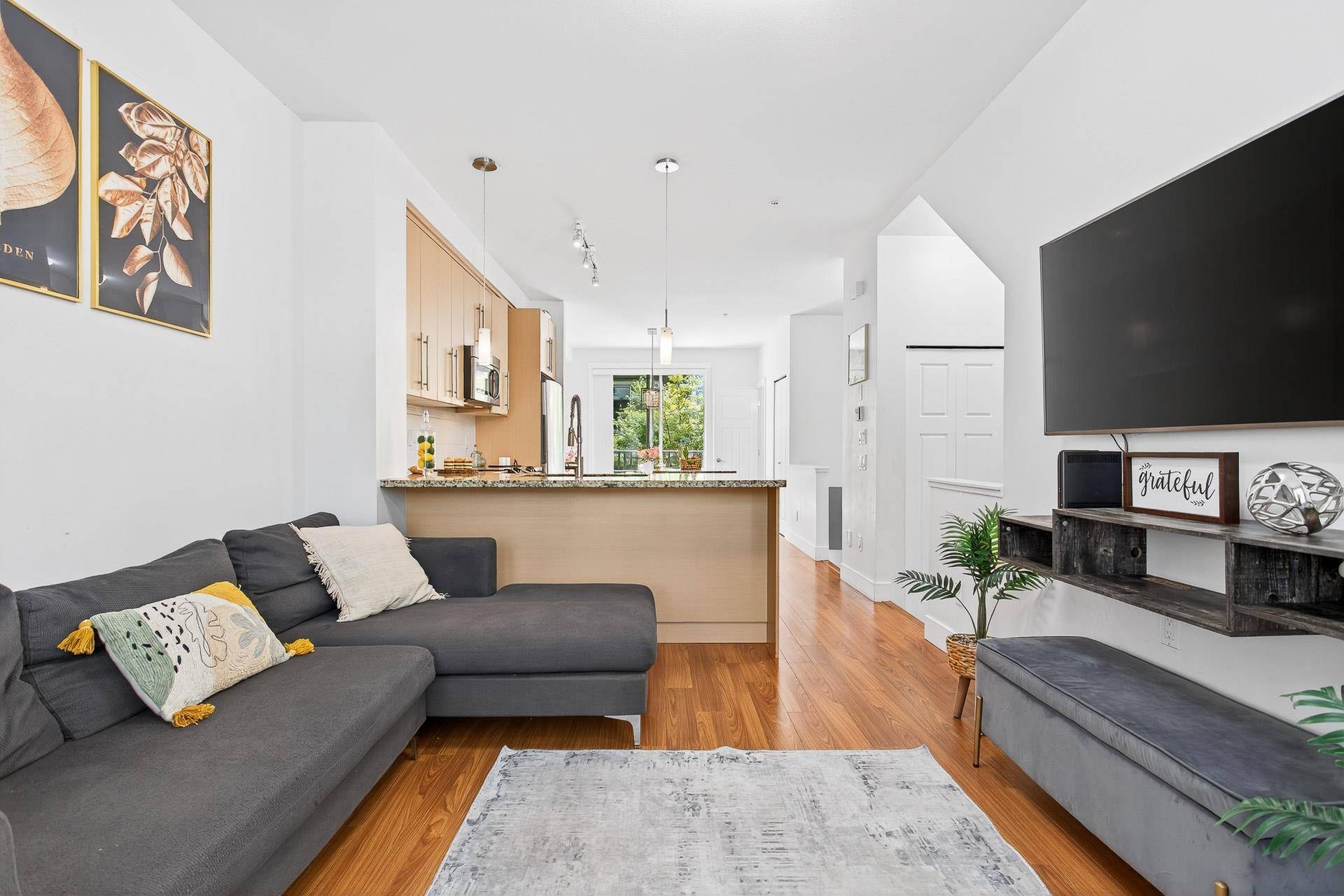 Langley, BC V2Y 0J7,8250 209b ST #37