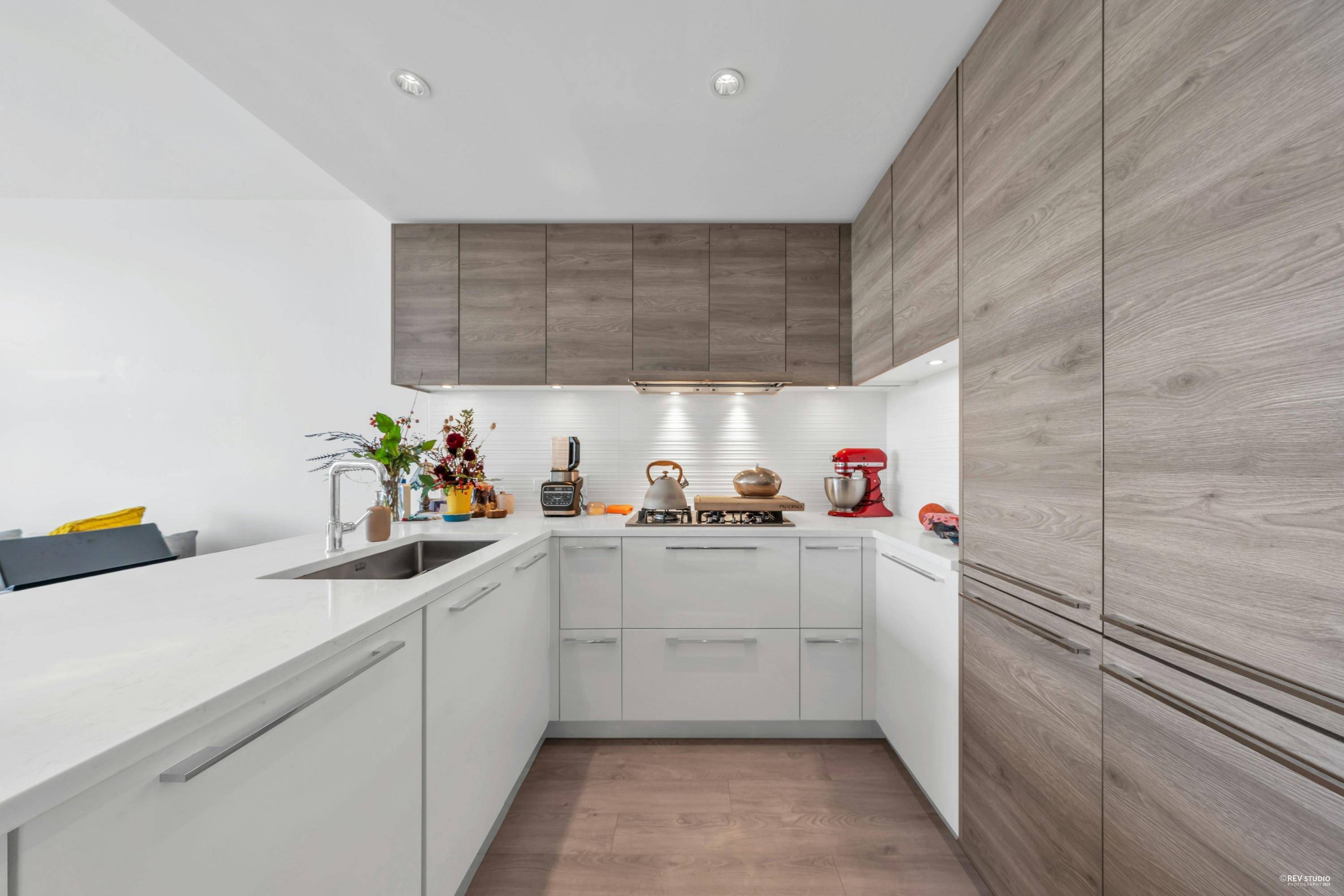 Burnaby, BC V3N 0H2,7303 Noble LN #709