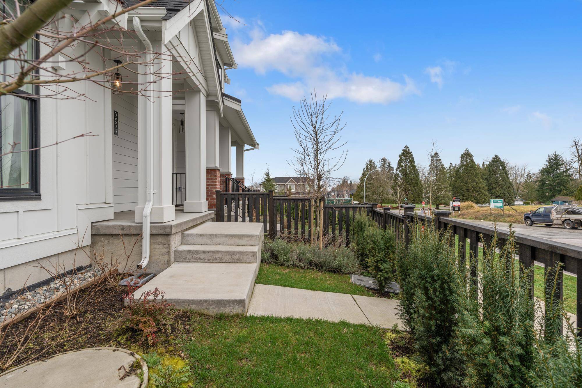 Langley, BC V2Y 1S2,7577 197 ST