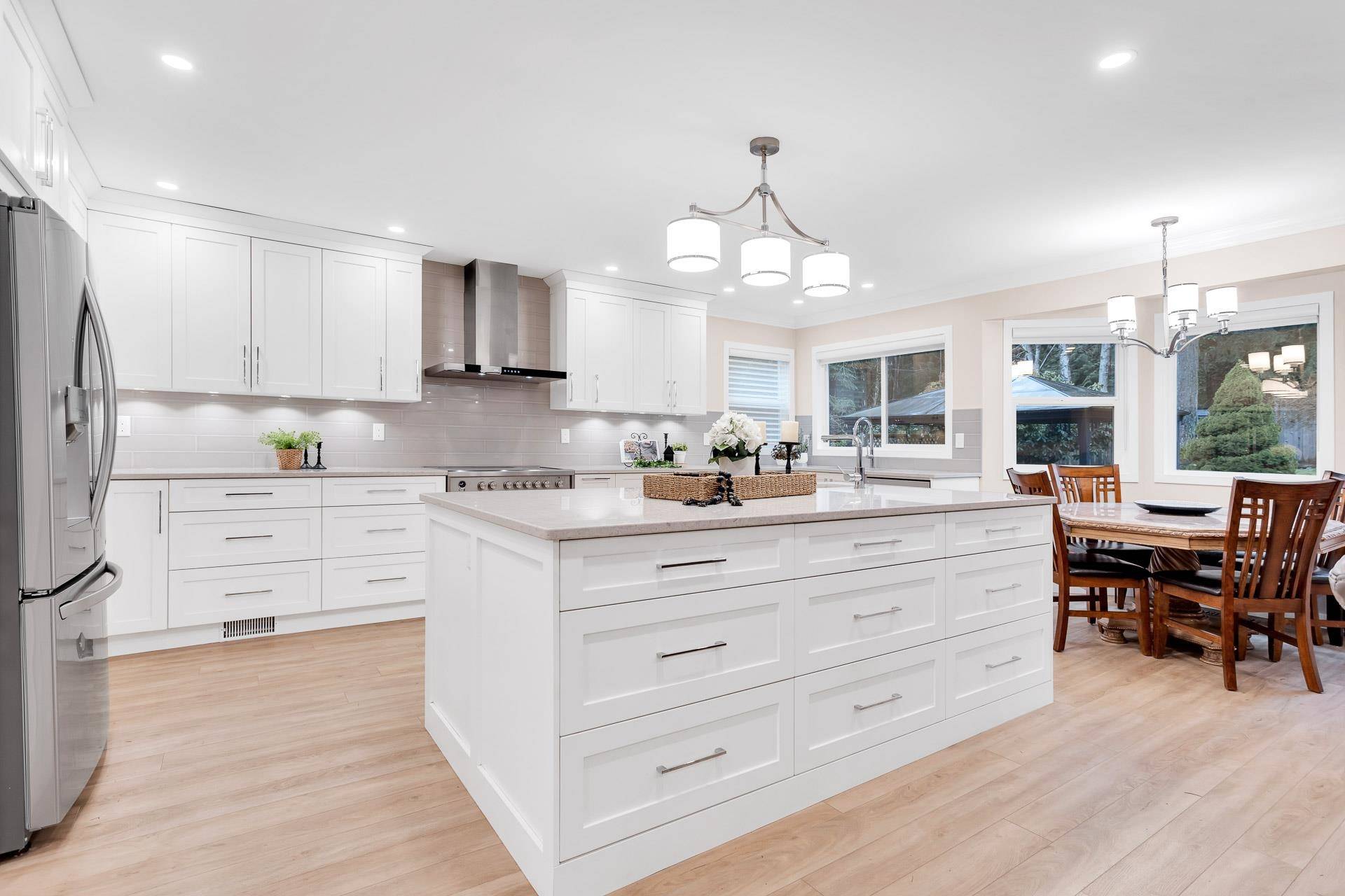 Coquitlam, BC V3K 6G7,2443 Leclair DR
