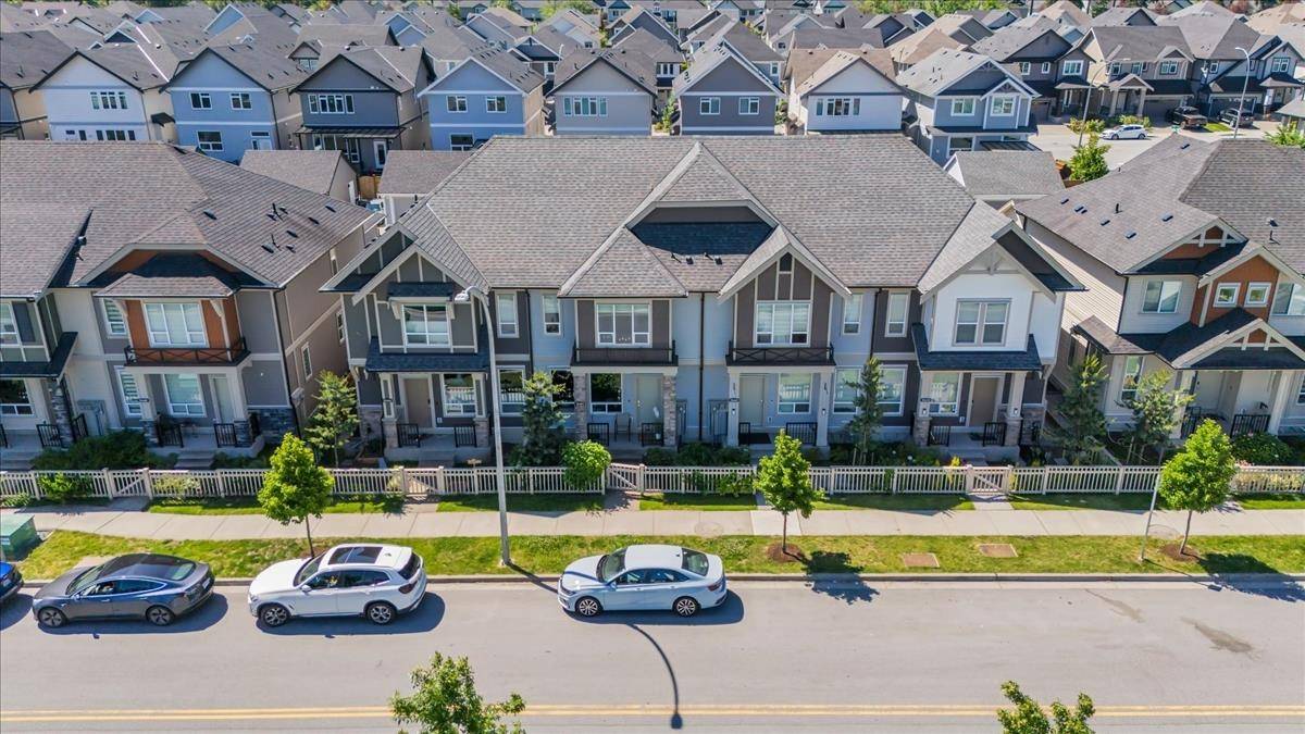 Langley, BC V2Y 4K3,20482 78 AVE