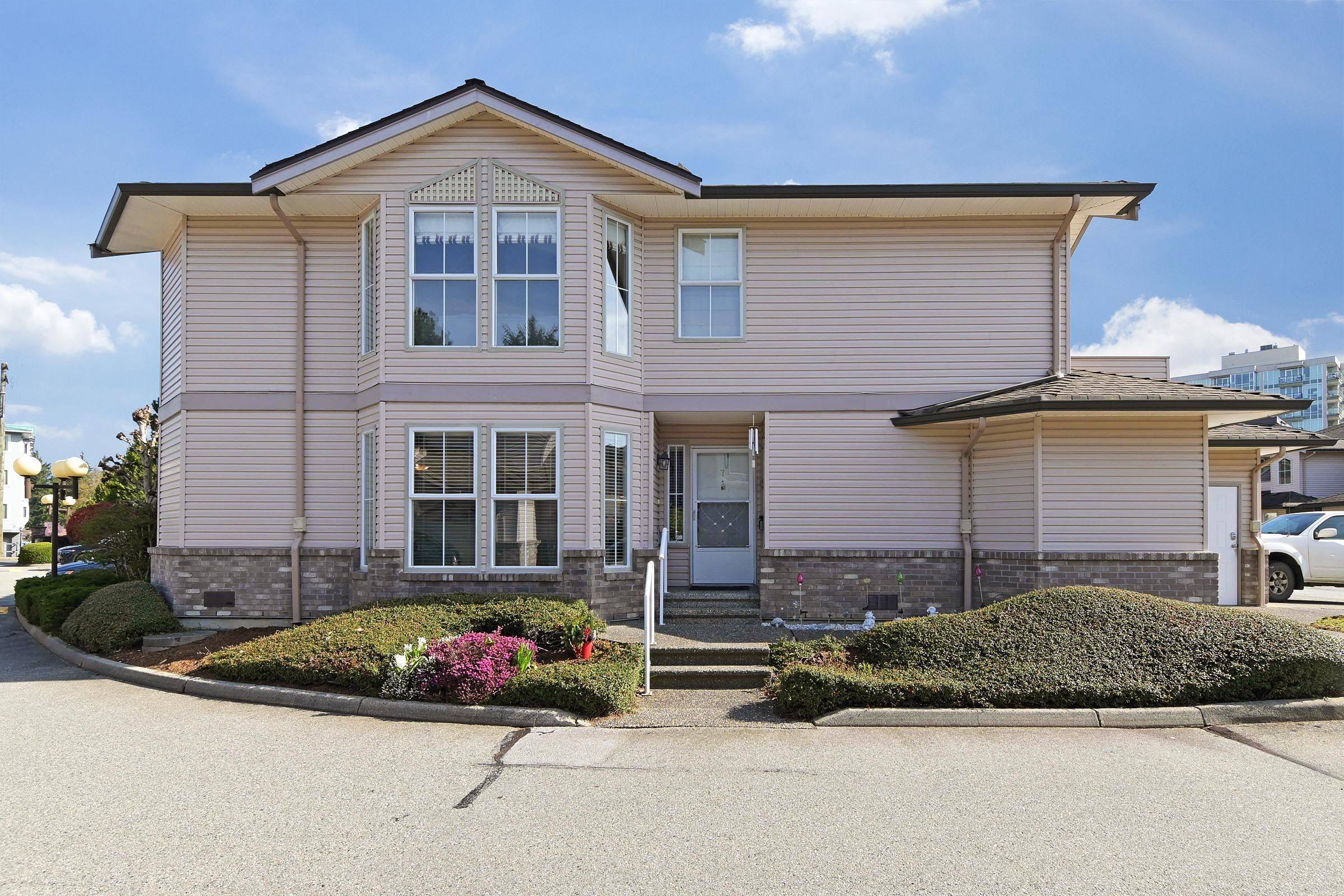 Pitt Meadows, BC V3Y 2M2,19060 Ford RD #7