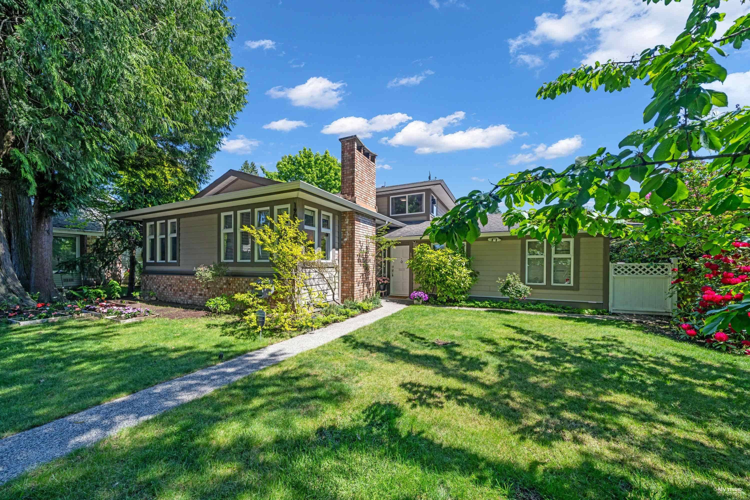 Surrey, BC V4A 6R3,1906 148 ST