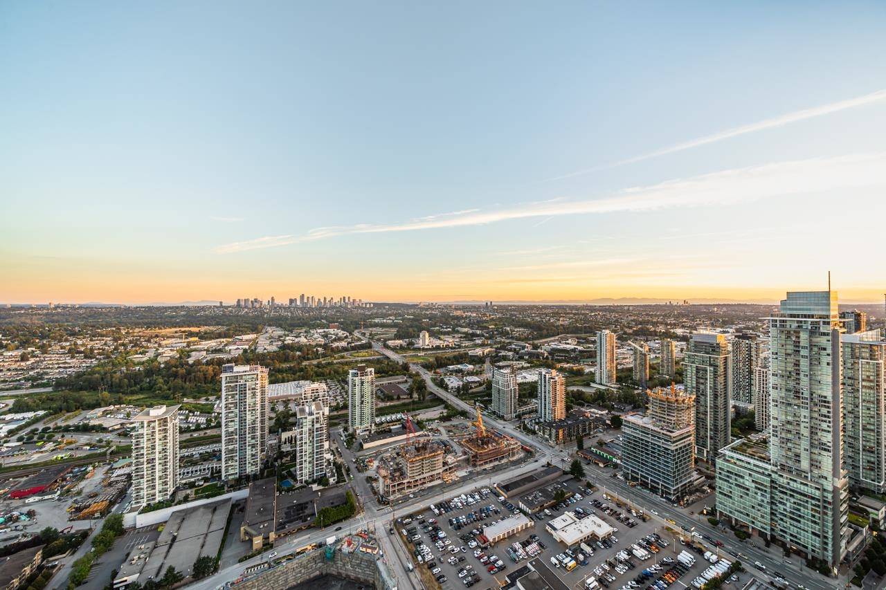 Burnaby, BC V5C 0M3,4650 Brentwood BLVD #5303