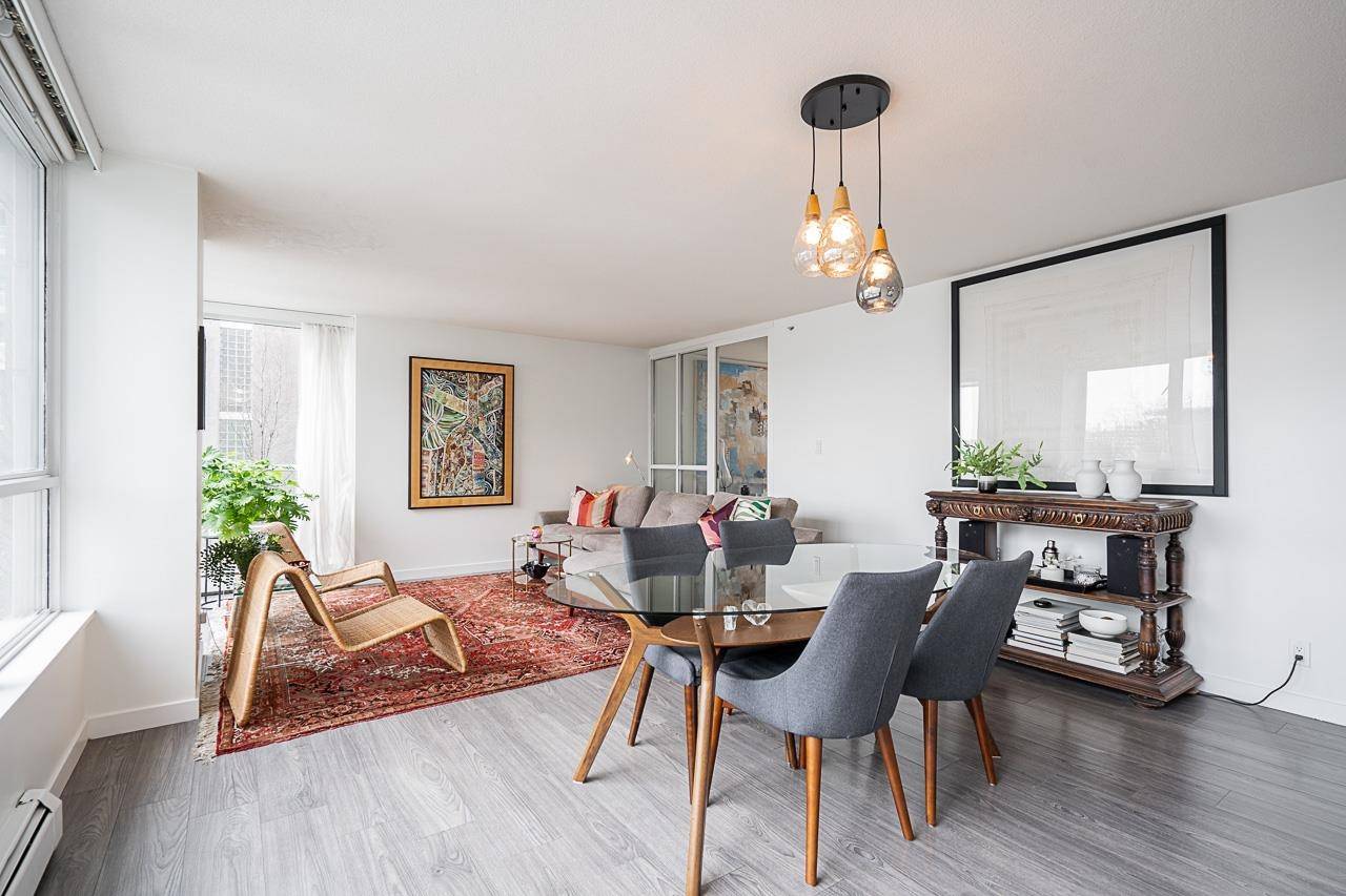 Vancouver, BC V6Z 2W4,1228 Marinaside CRES #302