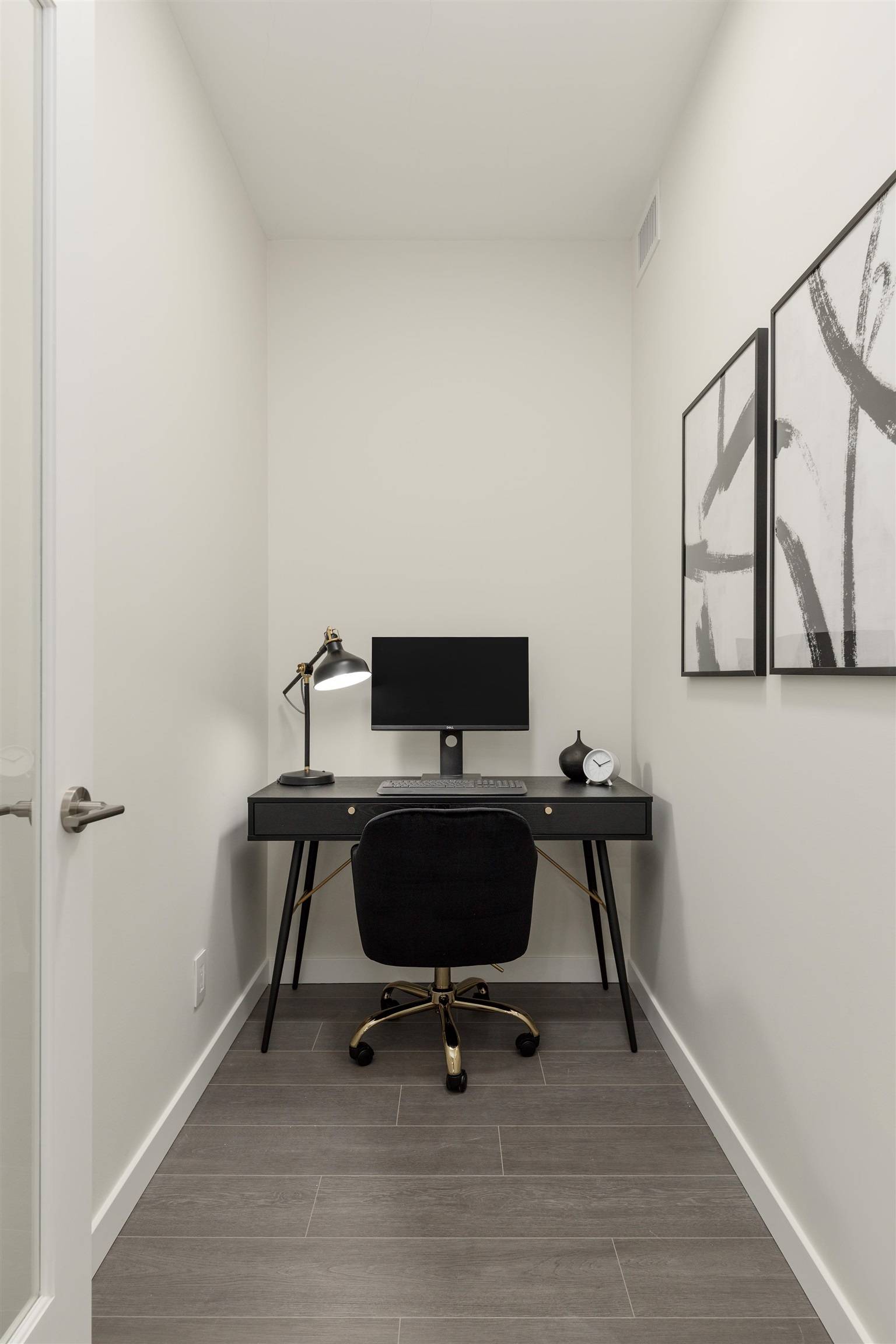 Burnaby, BC V5C 0N9,4168 Lougheed HWY #2907