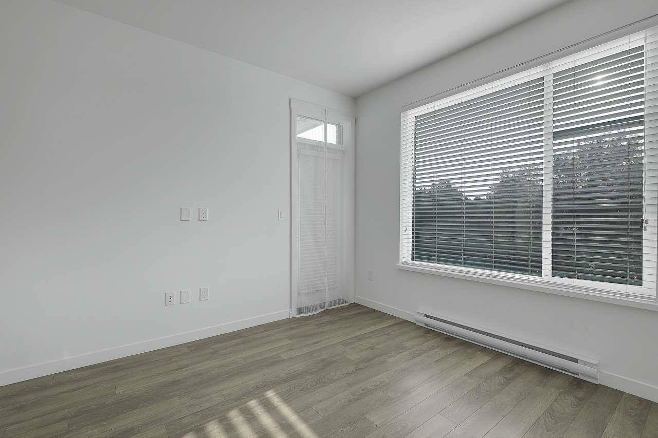 Surrey, BC V3W 3N7,13623 81a AVE #308