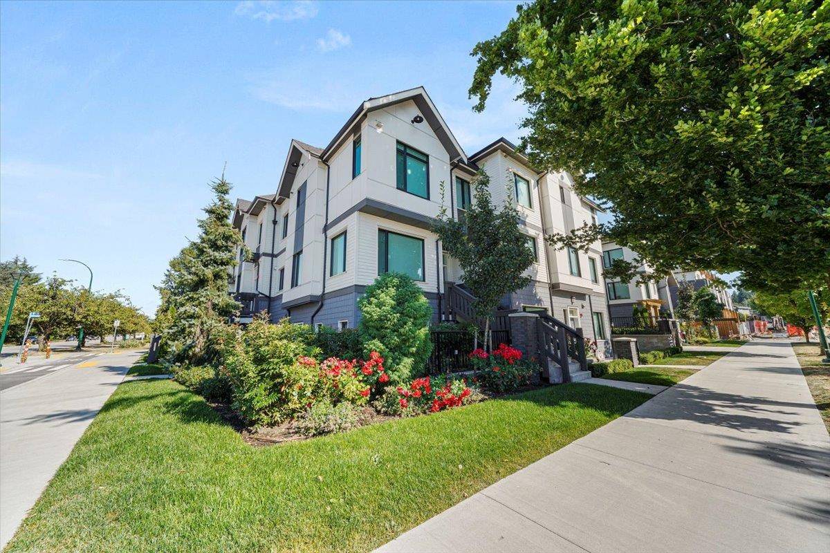 Vancouver, BC V5Y 2H9,4110 Columbia ST