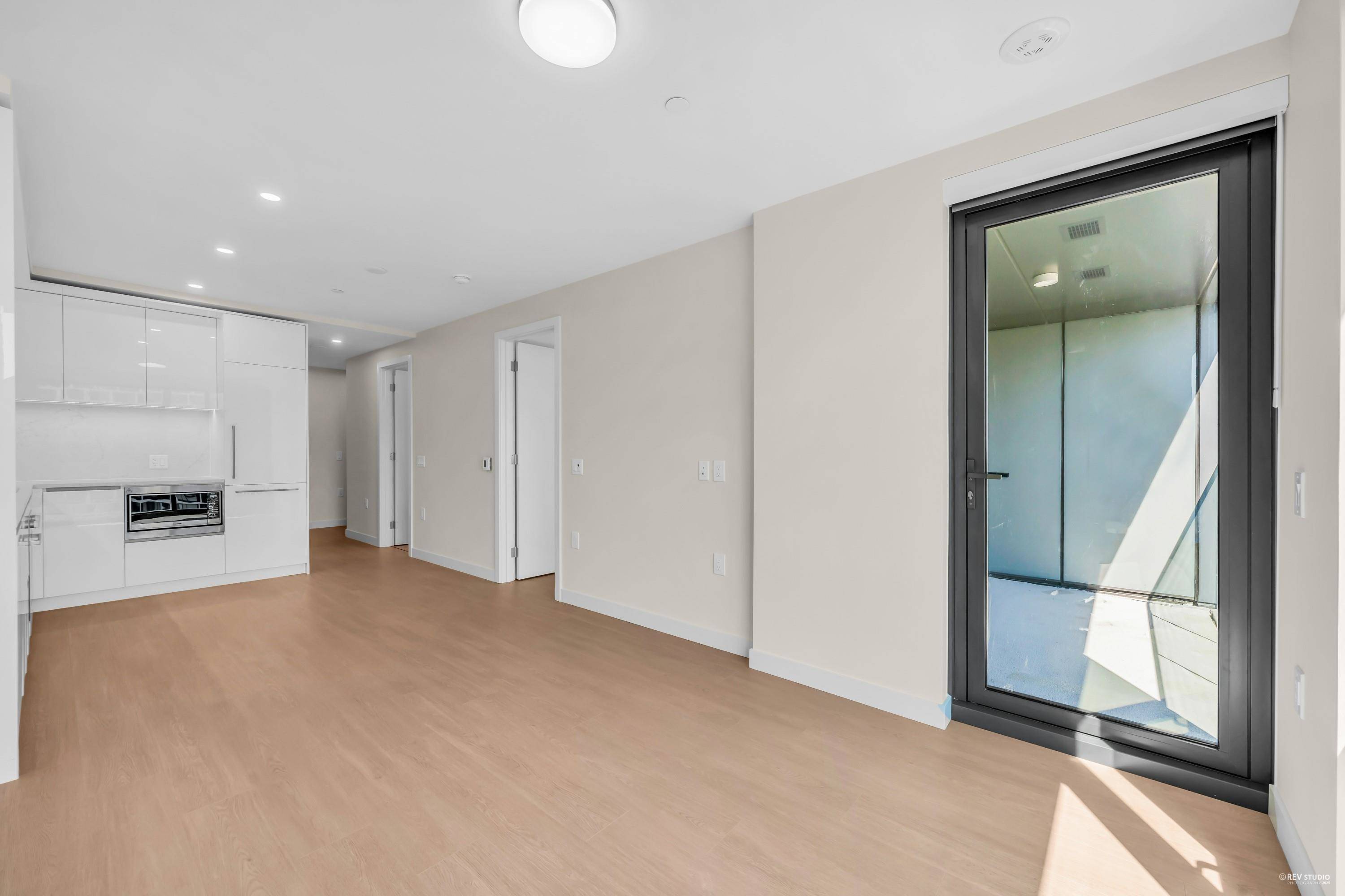 Burnaby, BC V5H 0L7,5987 Wilson AVE #1607