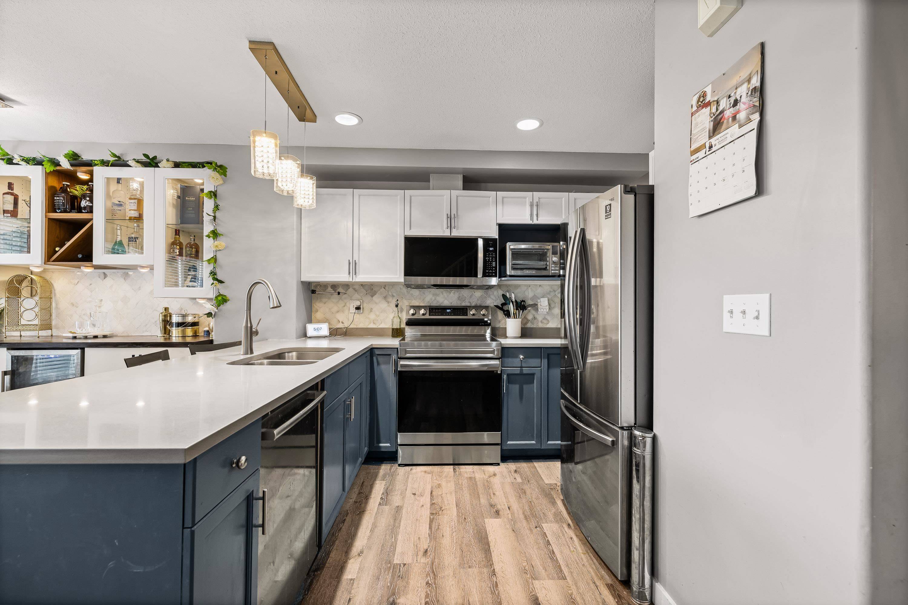 Chilliwack, BC V2R 5T3,46906 Russell RD #48