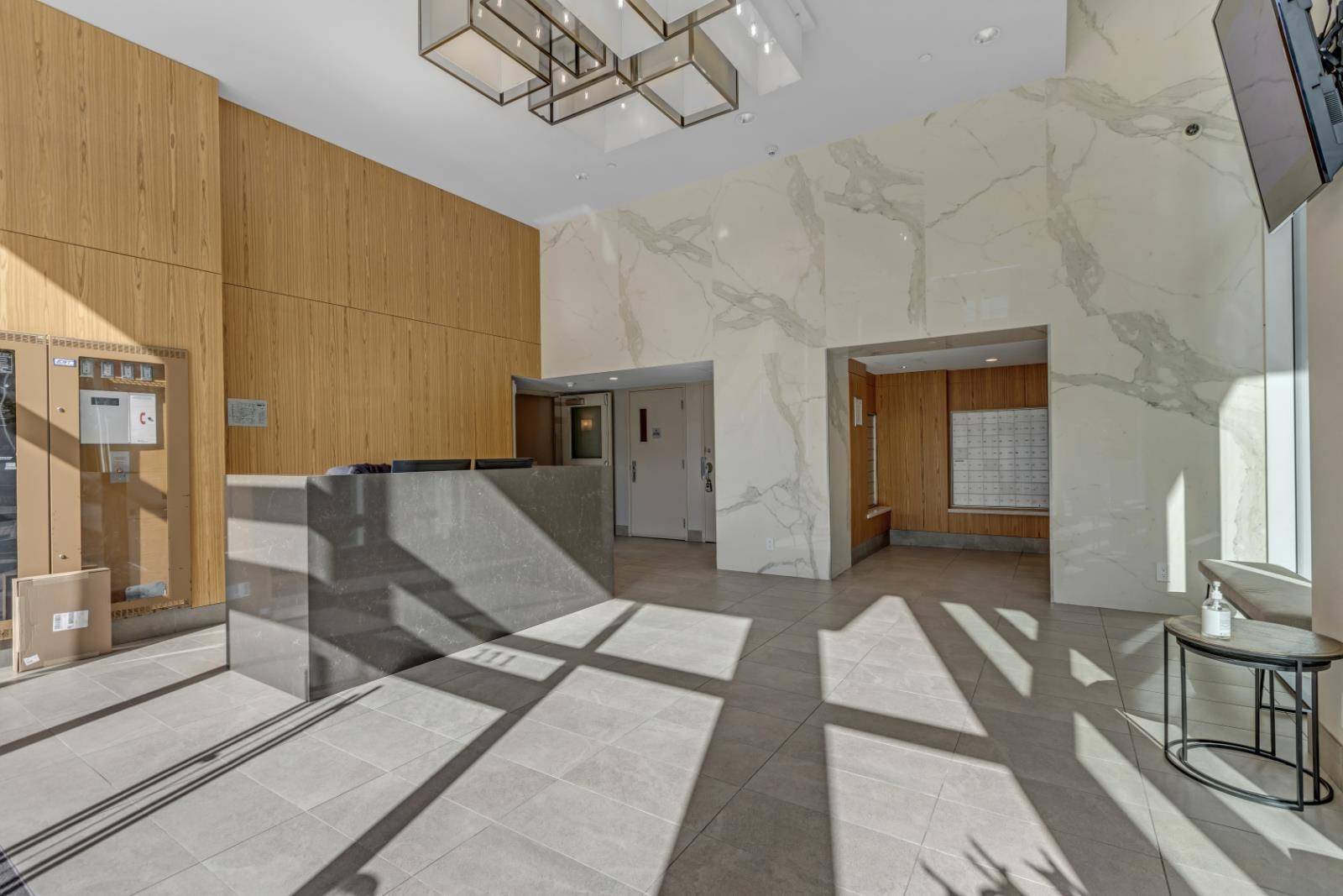 Vancouver, BC V6A 0E9,111 E 1st AVE #1801