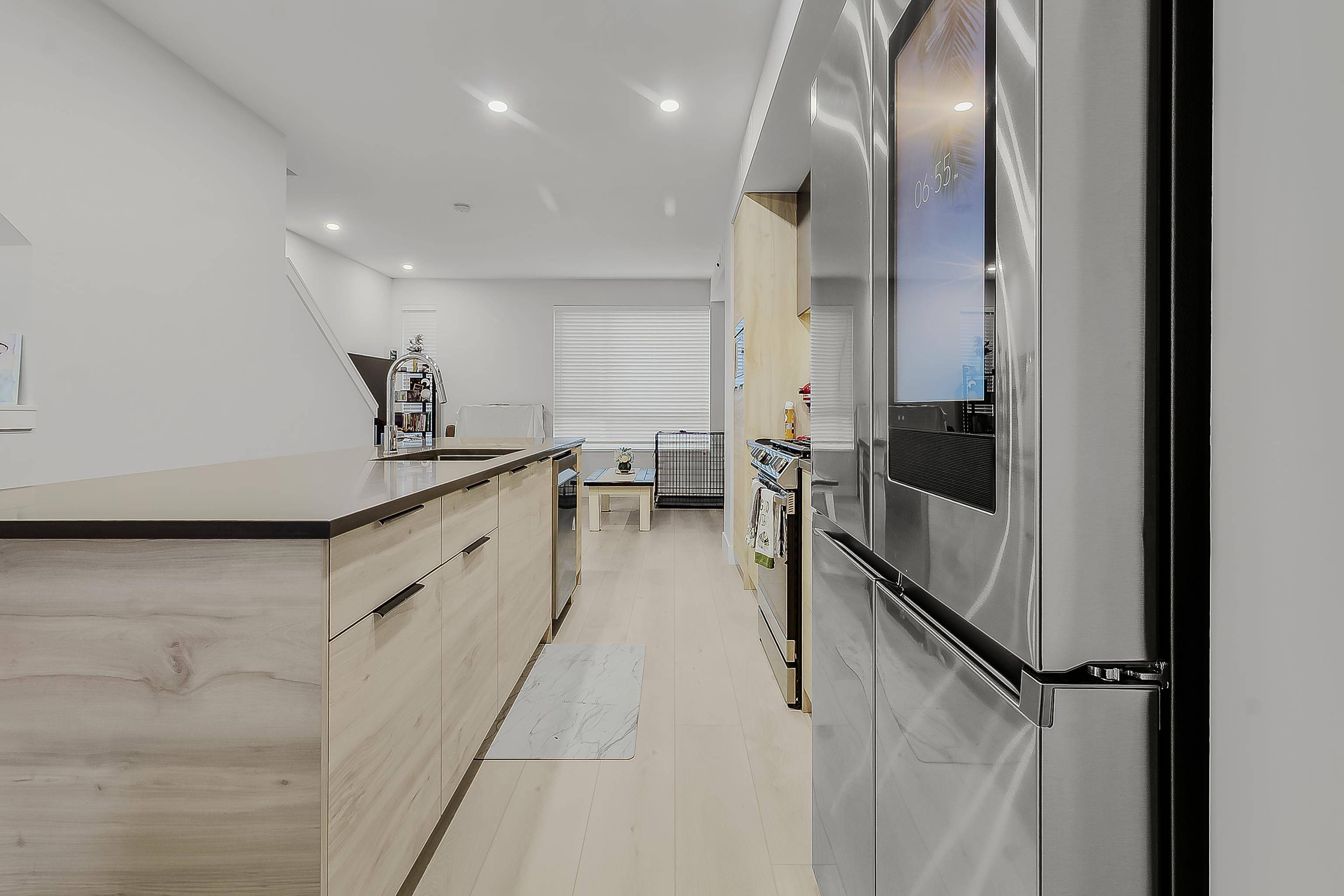 Abbotsford, BC V2T 0L5,30530 Cardinal AVE #14