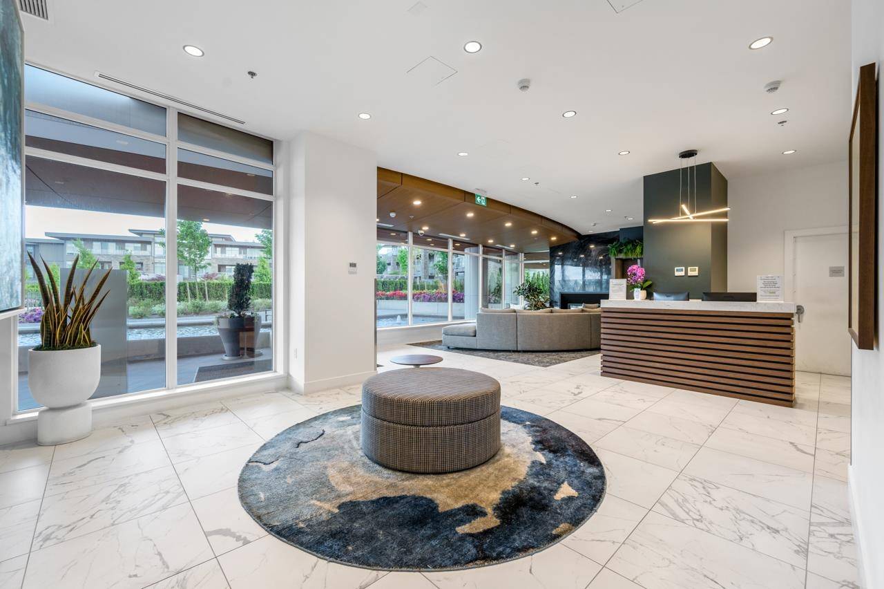 Burnaby, BC V3N 0J4,7683 Park CRES #2307