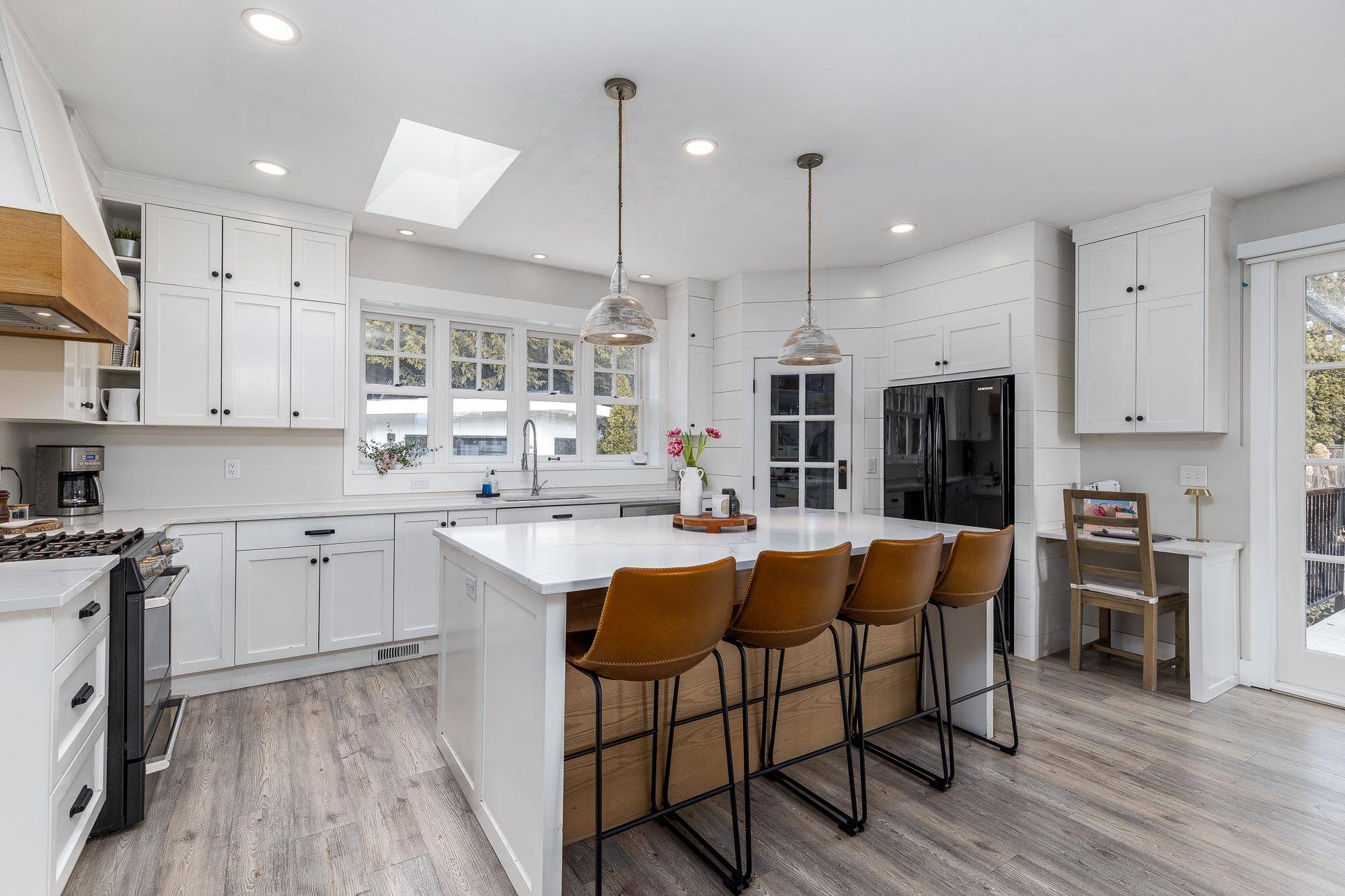 Abbotsford, BC V2T 6W9,31491 Spur AVE #9