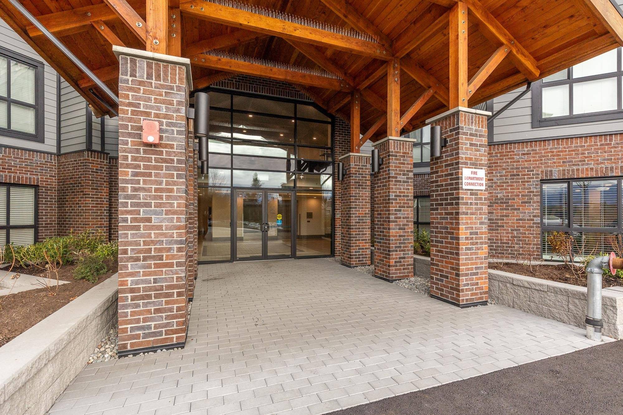 Chilliwack, BC V2P 4P2,8497 Young RD #128