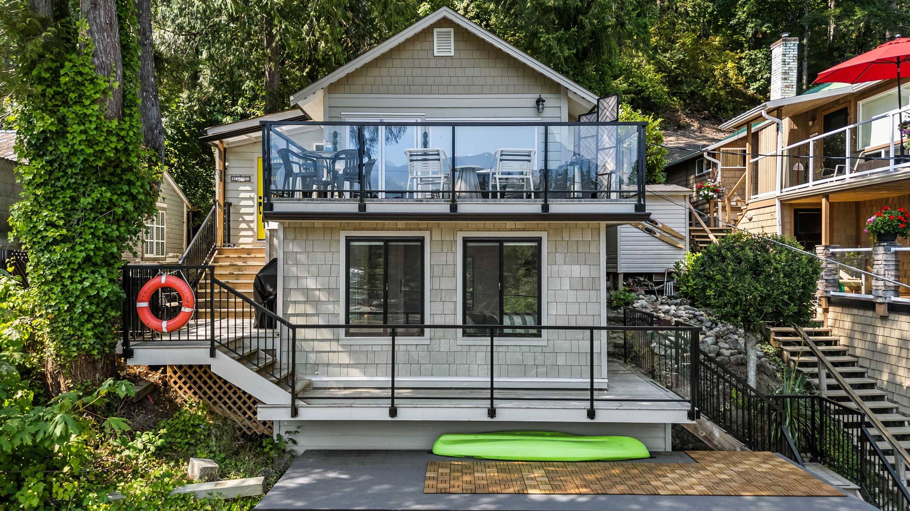 Cultus Lake, BC V2R 5A2,312 Munroe AVE