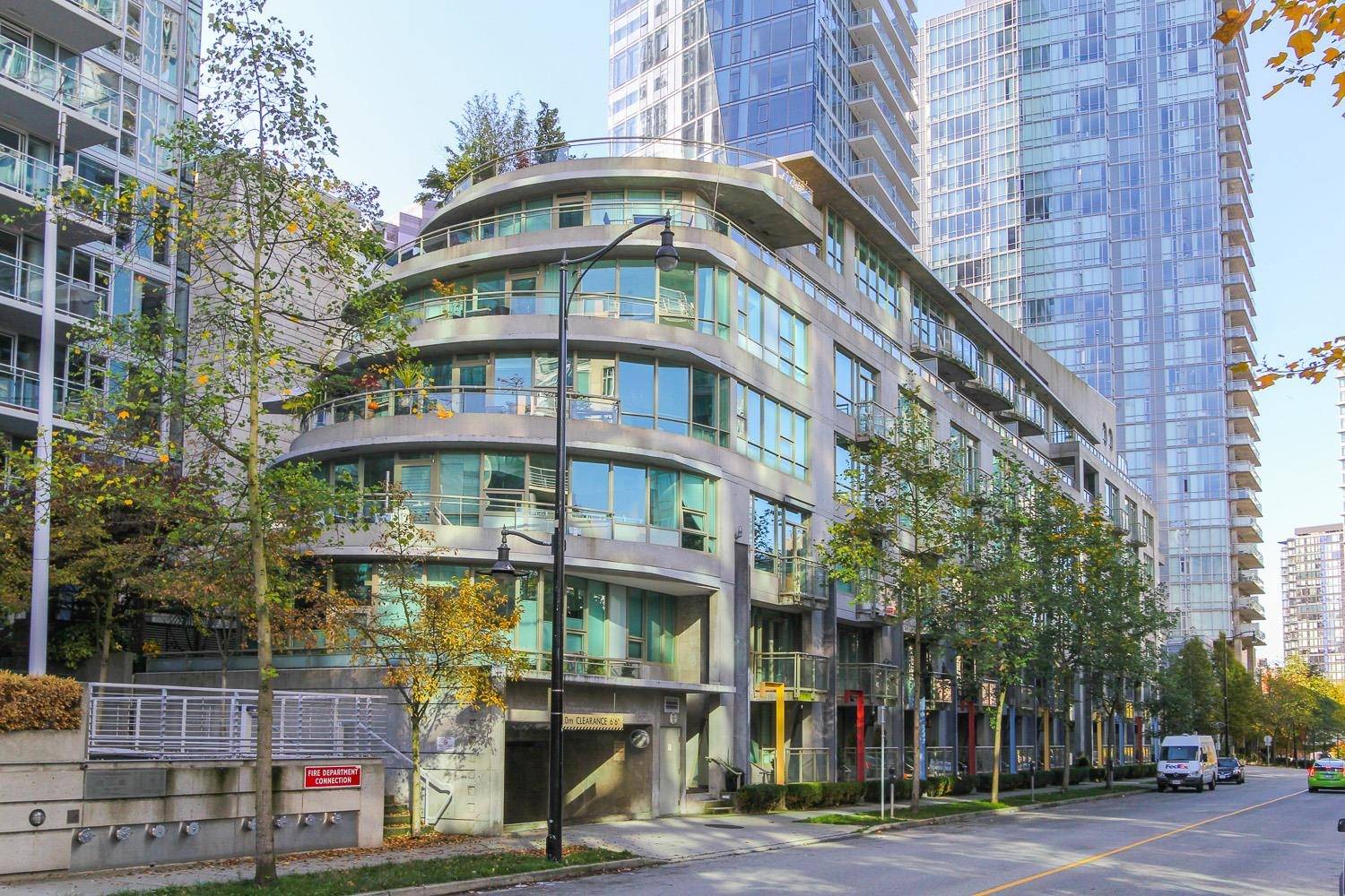 Vancouver, BC V6G 3J9,1432 W Hastings ST