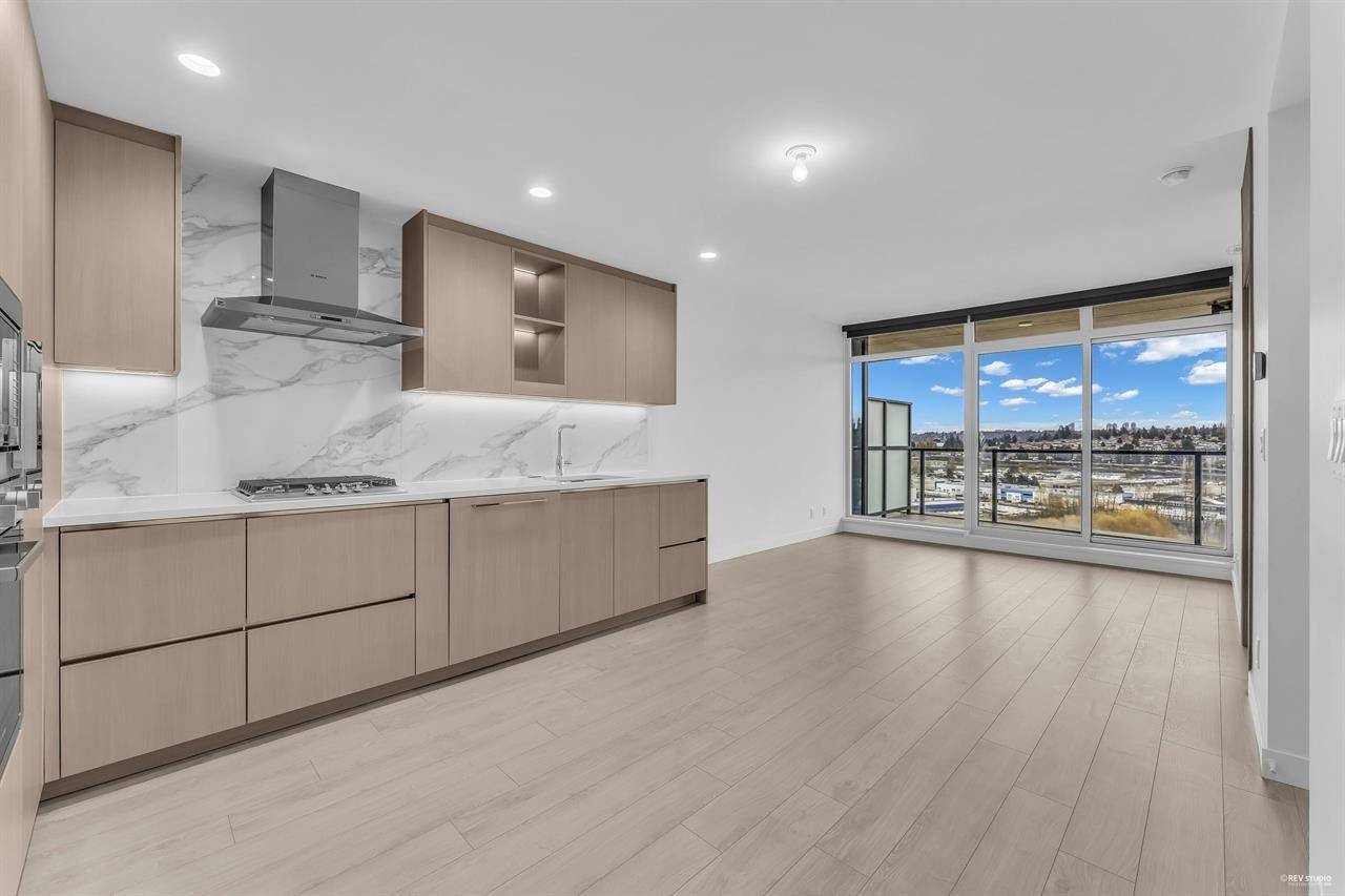 Burnaby, BC V5C 0N1,4880 Lougheed HWY #708