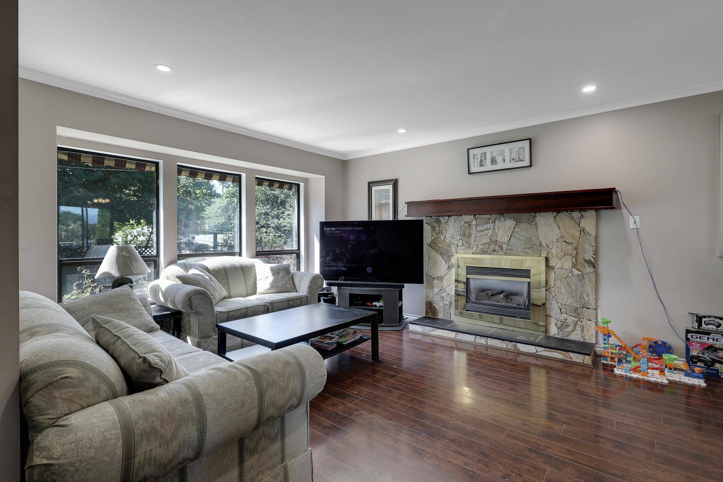 Maple Ridge, BC V2X 4K2,22705 124 AVE