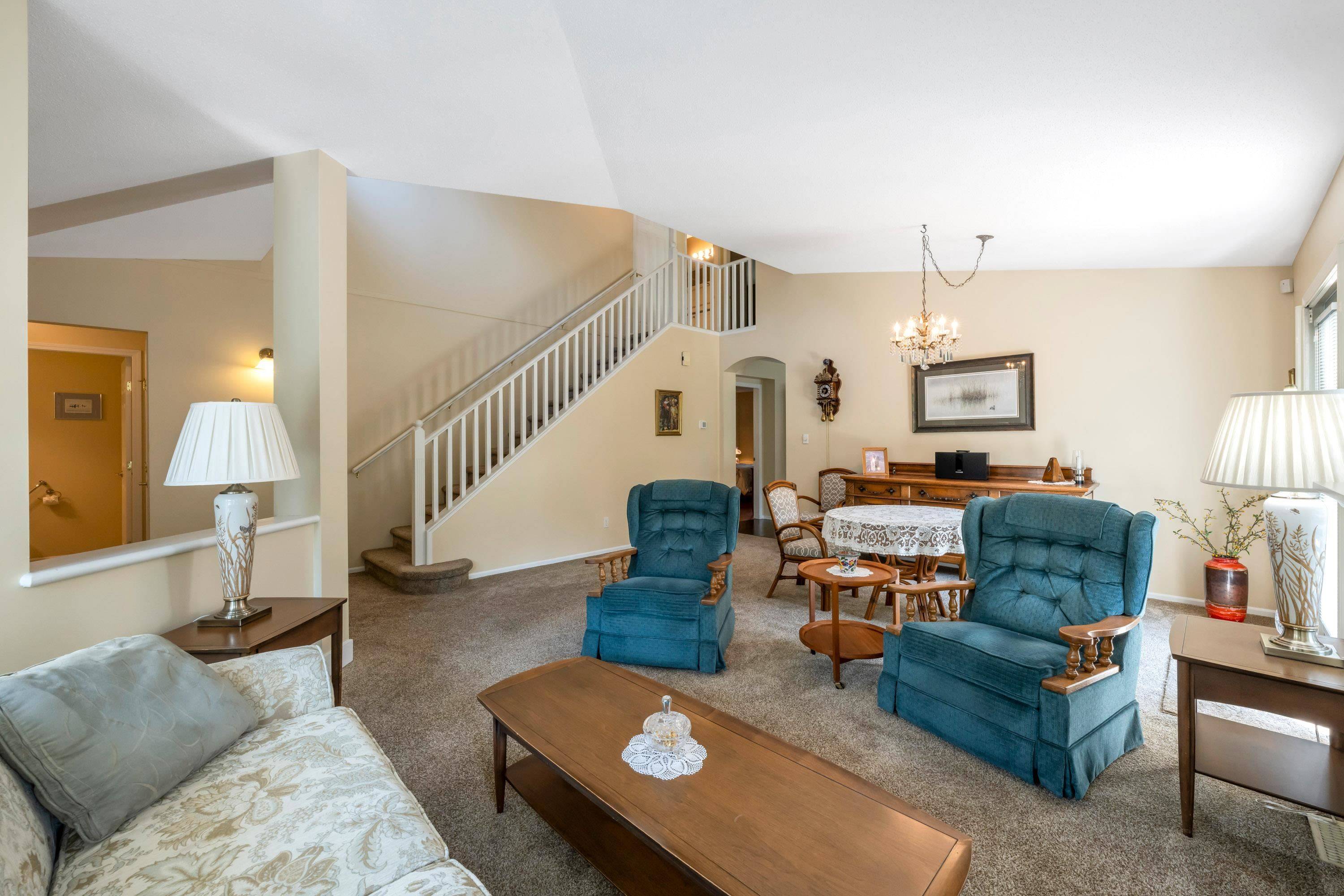 Surrey, BC V3S 8Z1,6488 168 ST #7