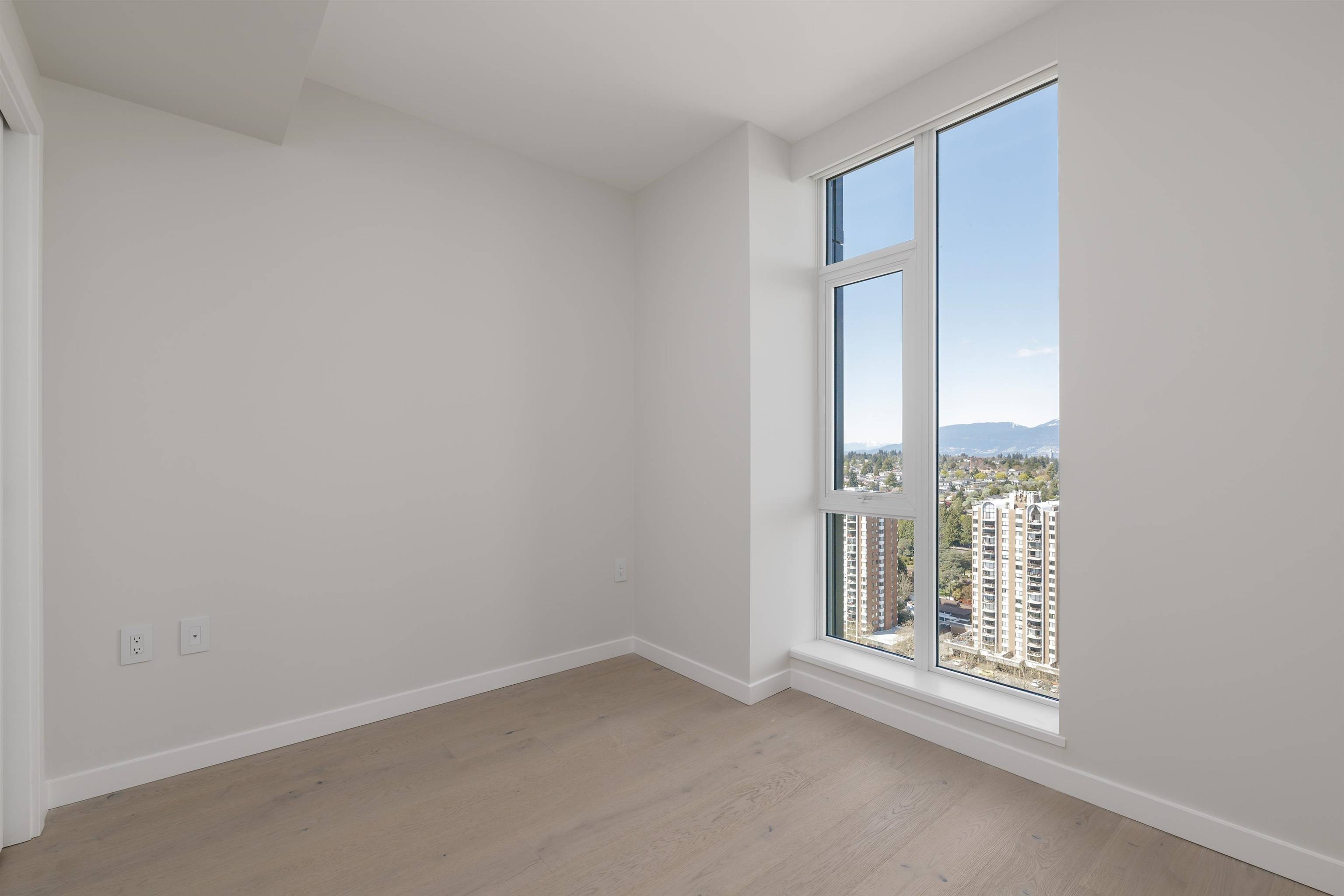 Vancouver, BC V6P 0J8,7433 Cambie ST #2401