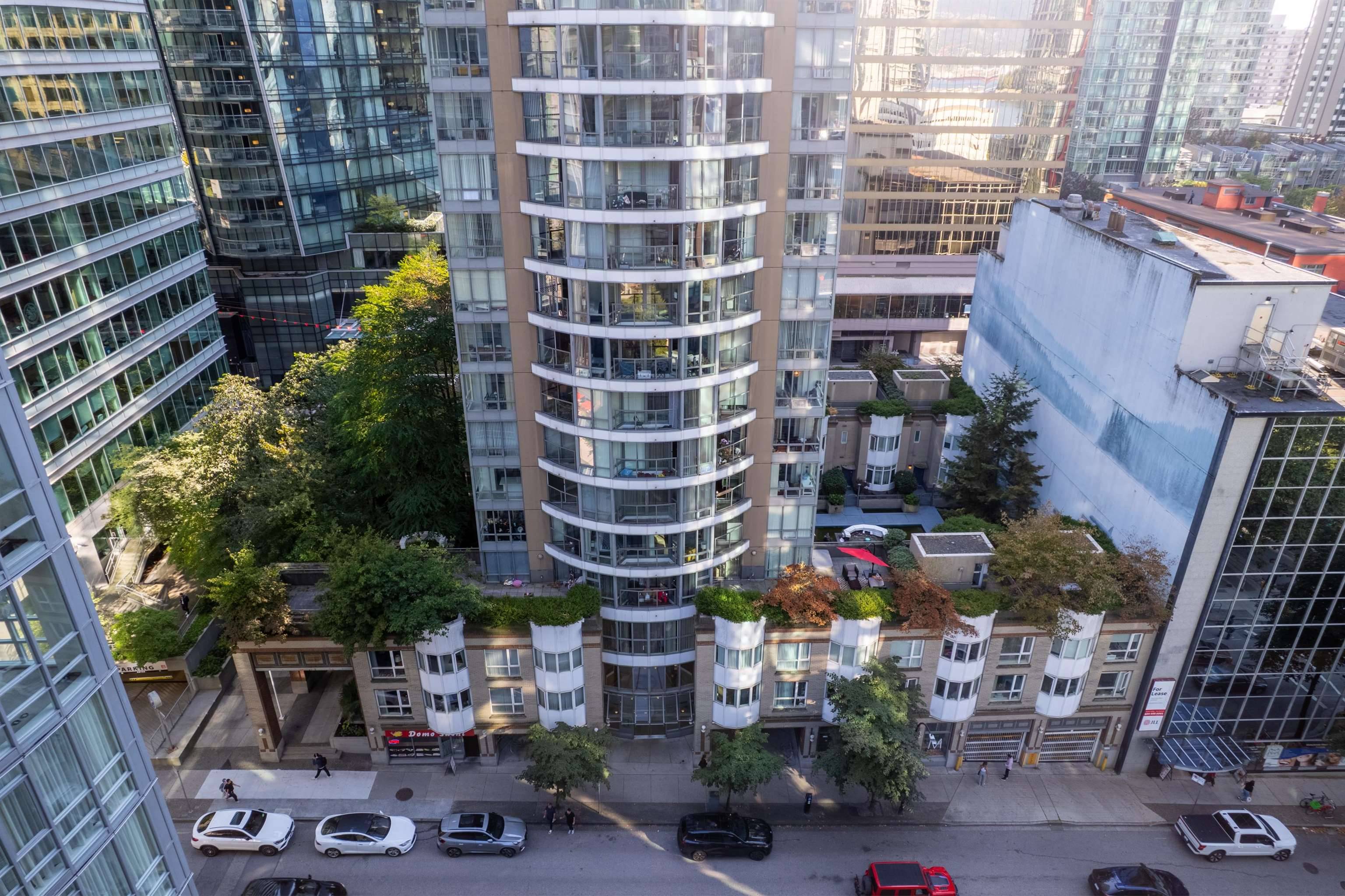 Vancouver, BC V6E 4P6,1166 Melville ST #2702