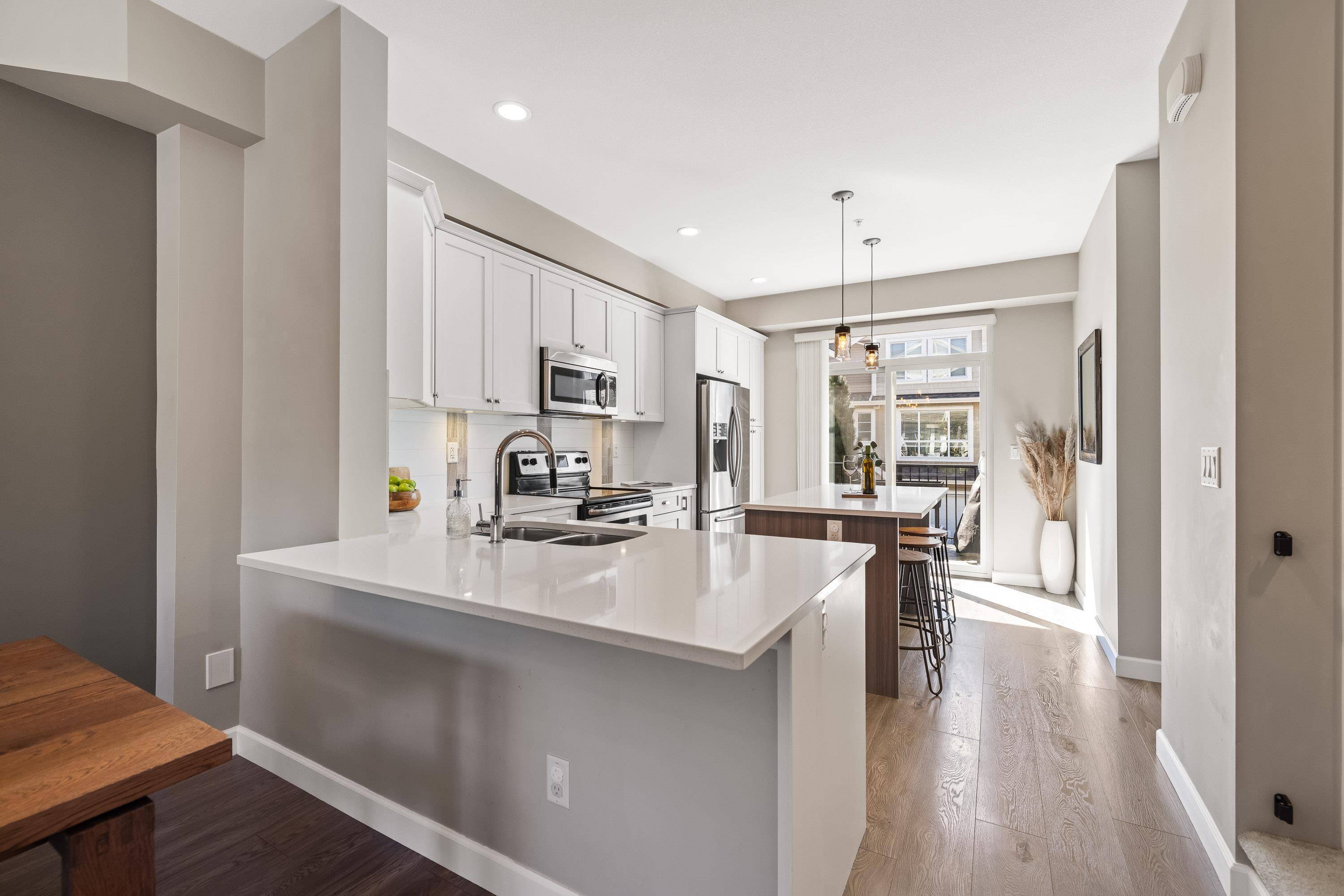 Langley, BC V2Y 0T2,7059 210 ST #2