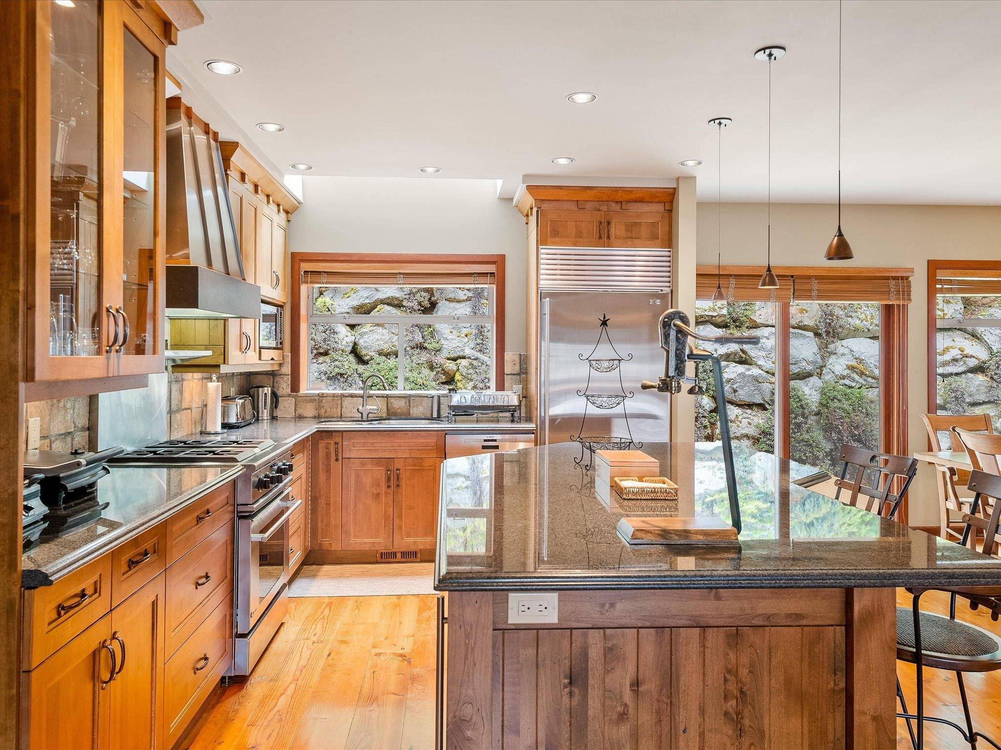 Whistler, BC V0N 1B4,4501 Blackcomb WAY #21